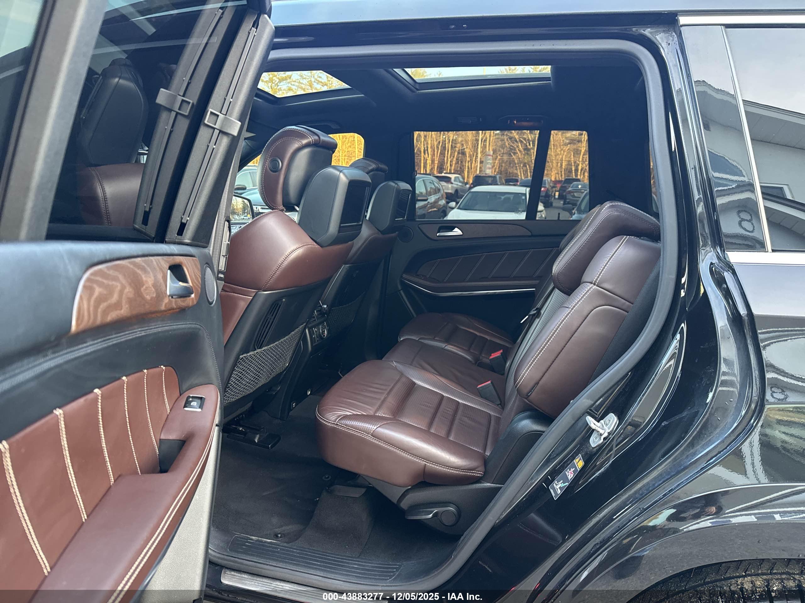 MERCEDES-BENZ GL image 8