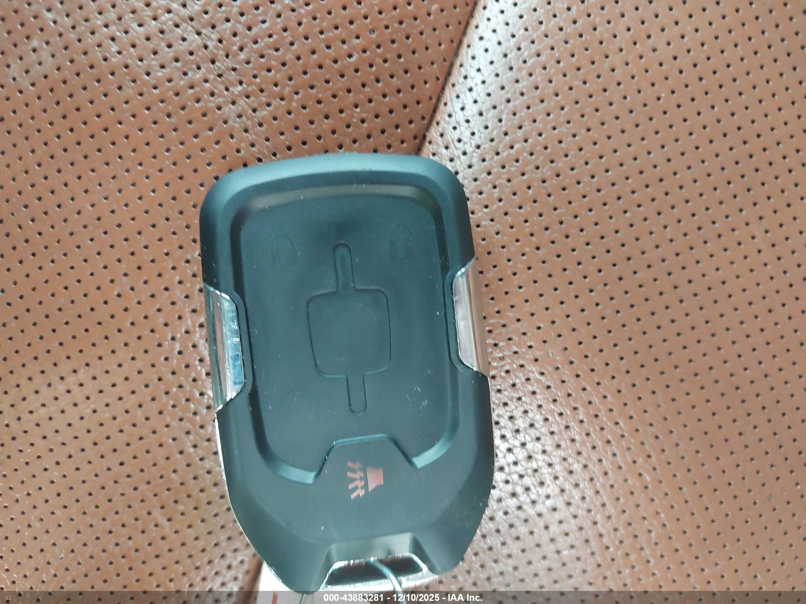 GMC ACADIA image 11