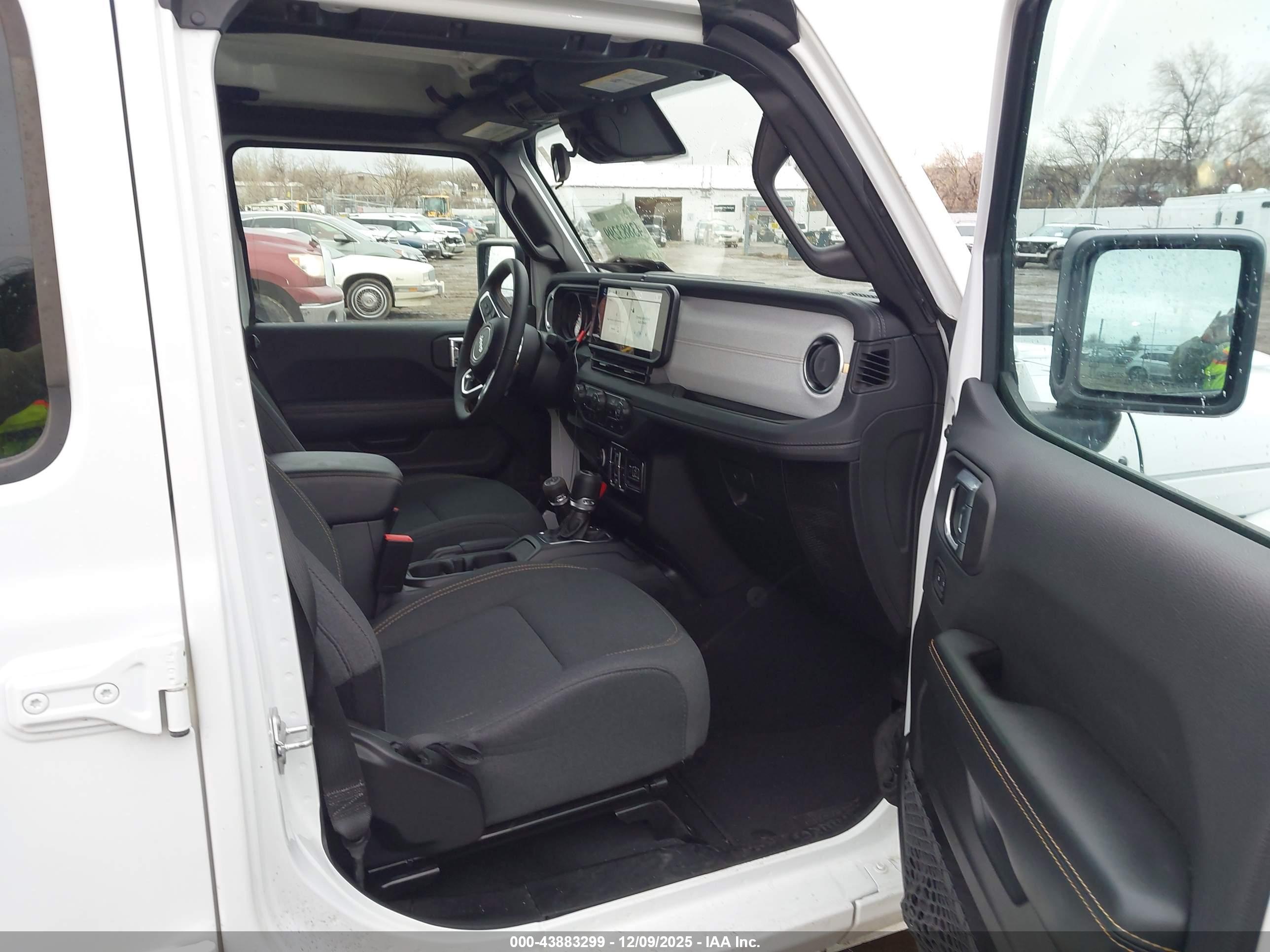 JEEP WRANGLER image 5
