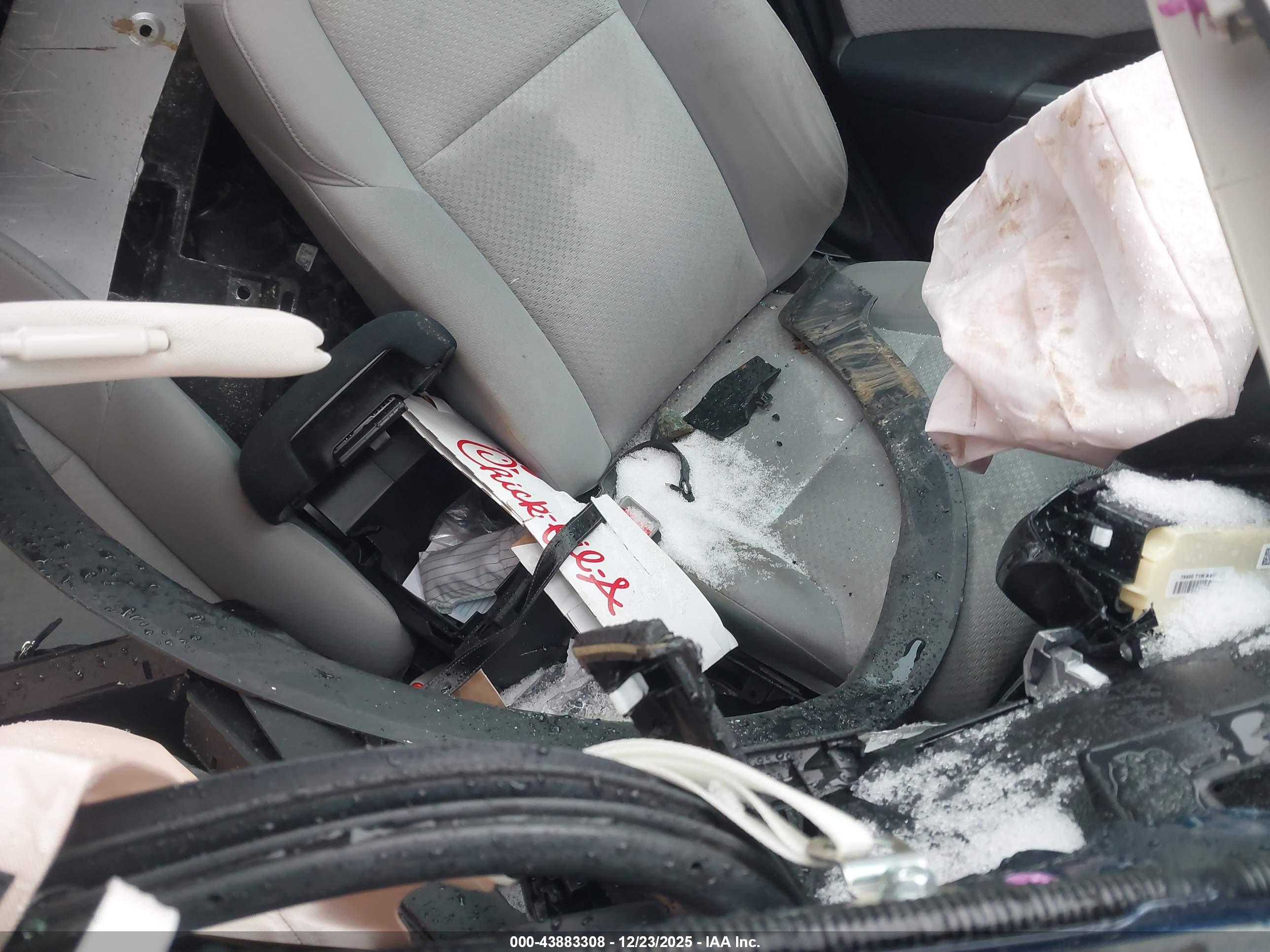 HONDA CR-V image 5