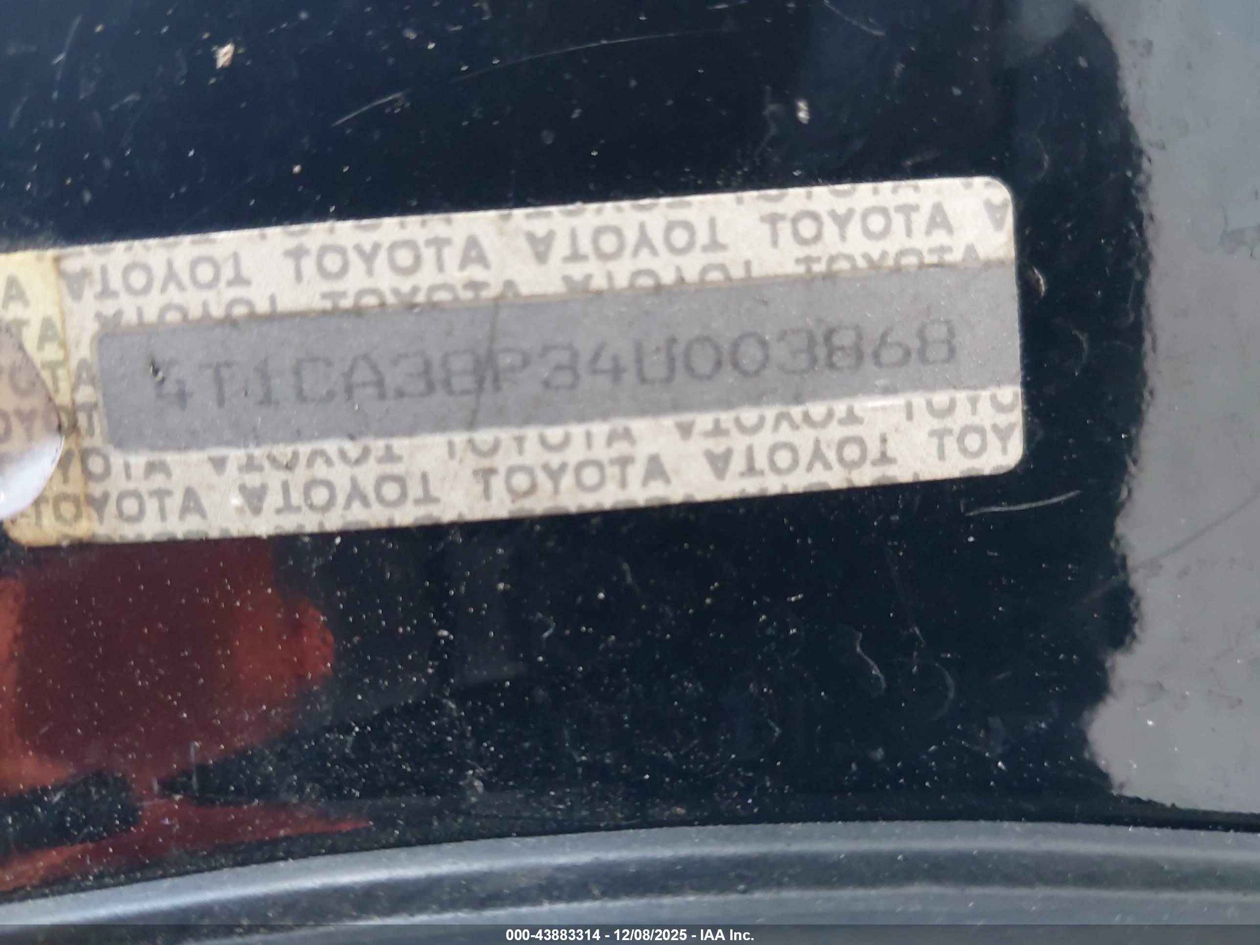 TOYOTA CAMRY image 9