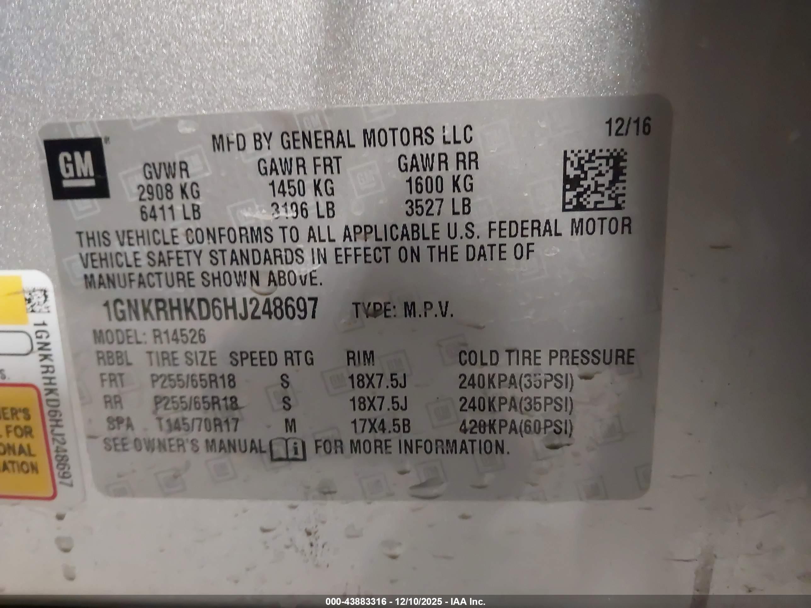CHEVROLET TRAVERSE image 9
