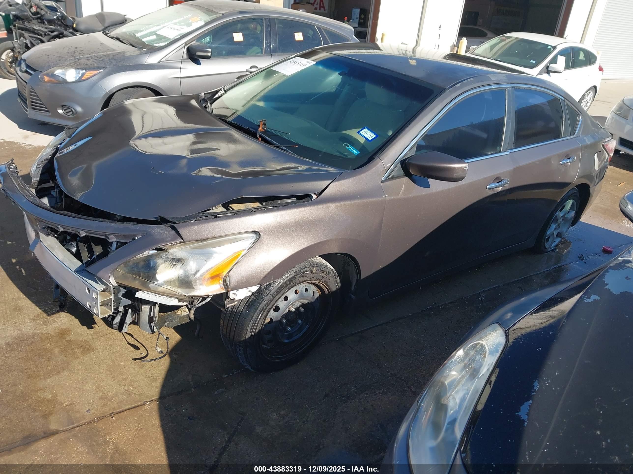 NISSAN ALTIMA image 2