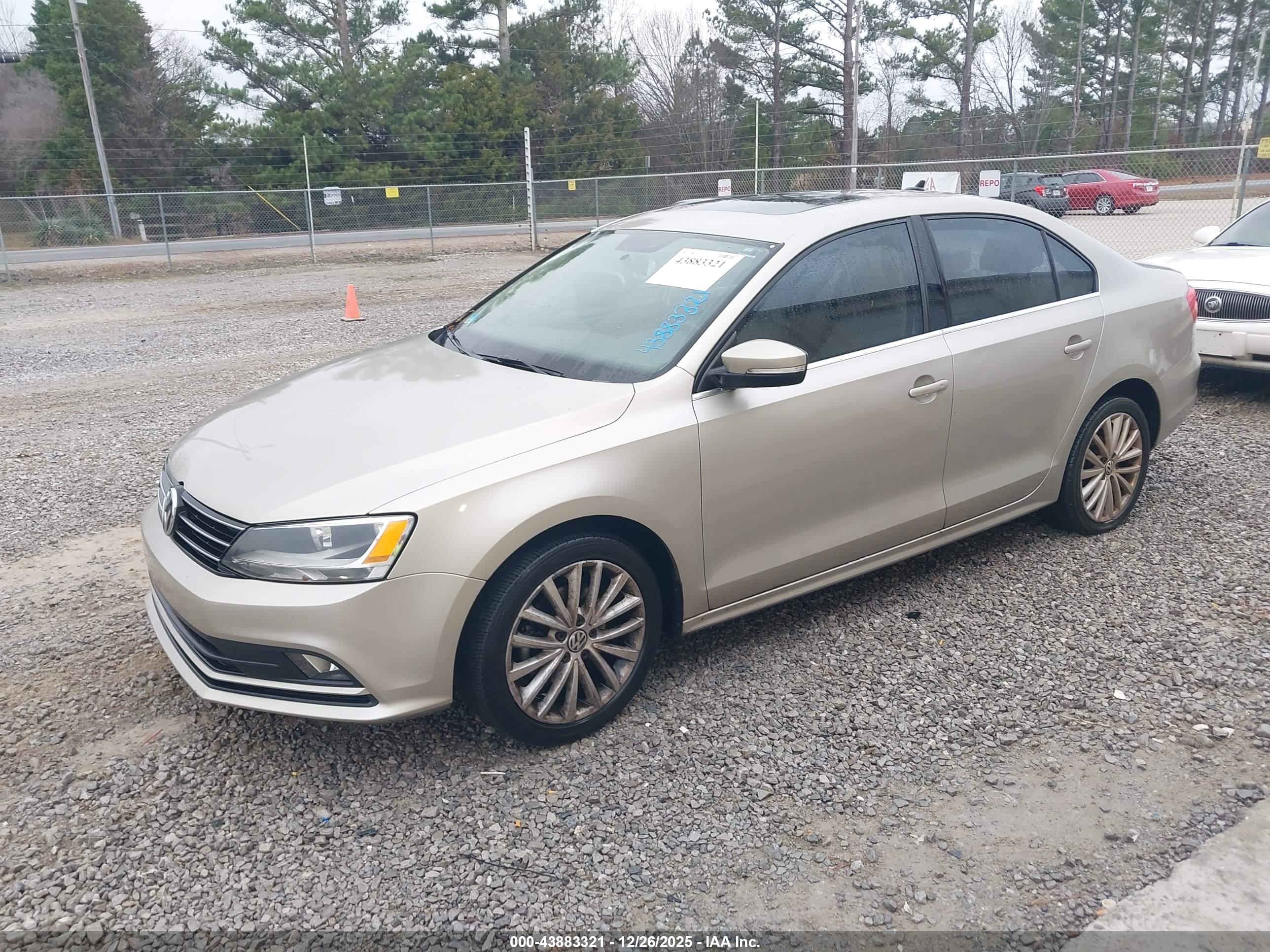VOLKSWAGEN JETTA image 2