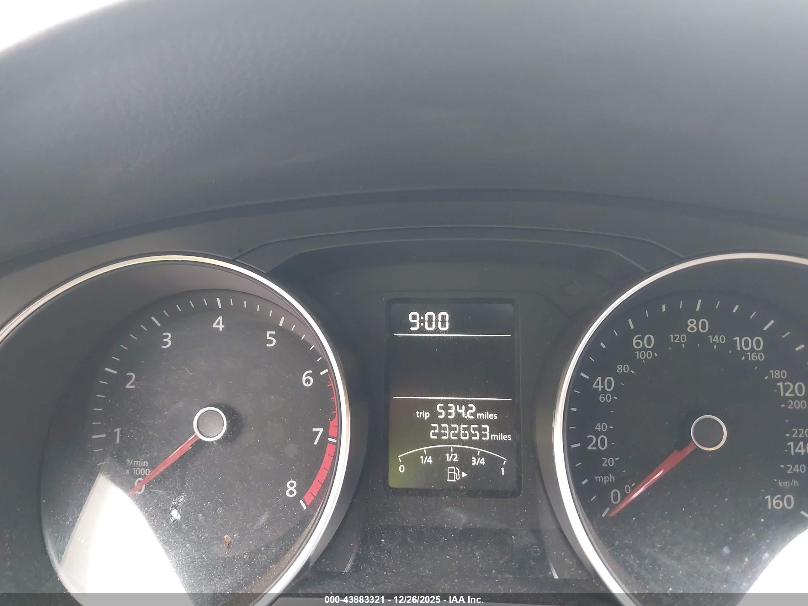 VOLKSWAGEN JETTA image 7