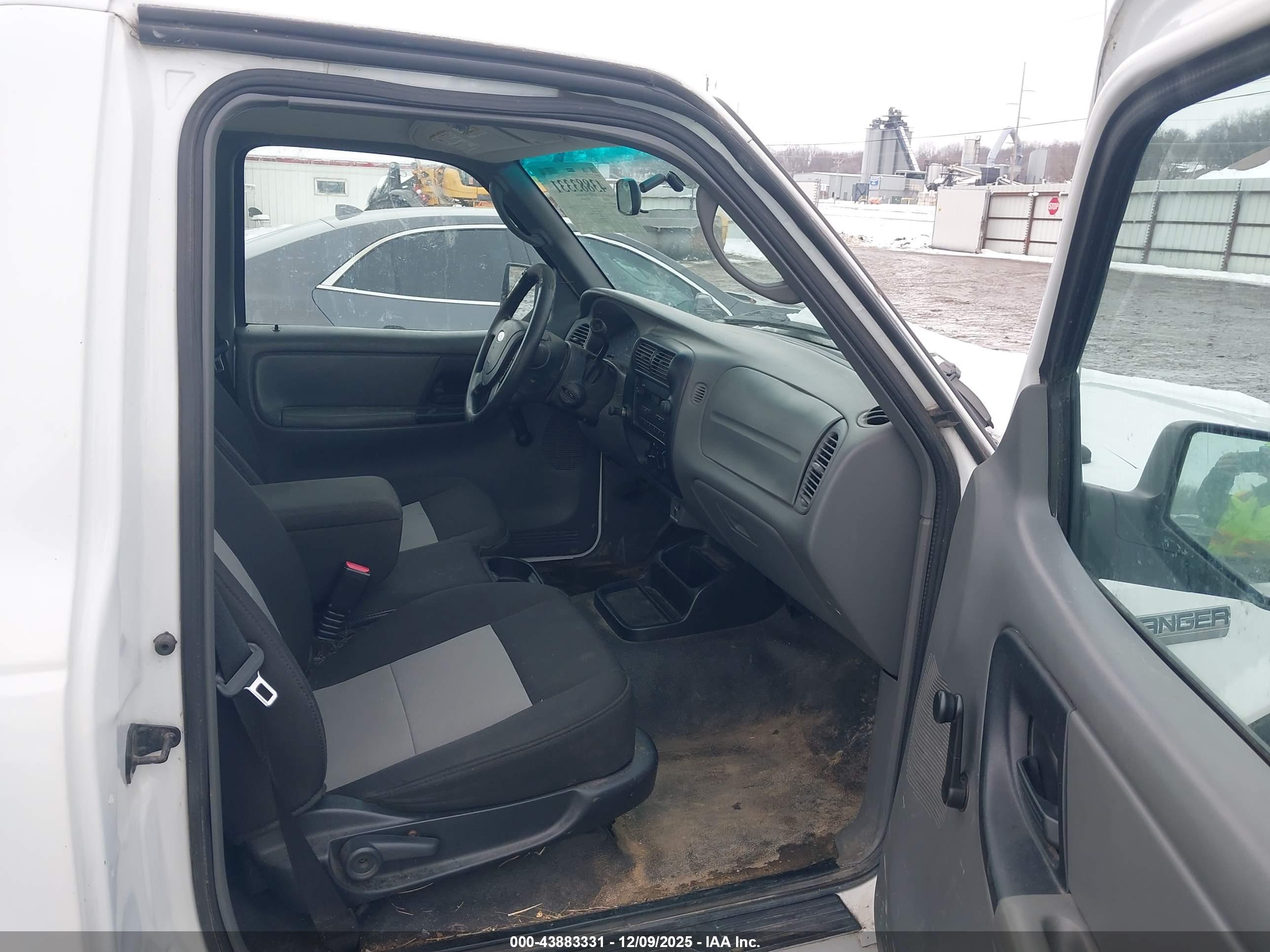 FORD RANGER image 5