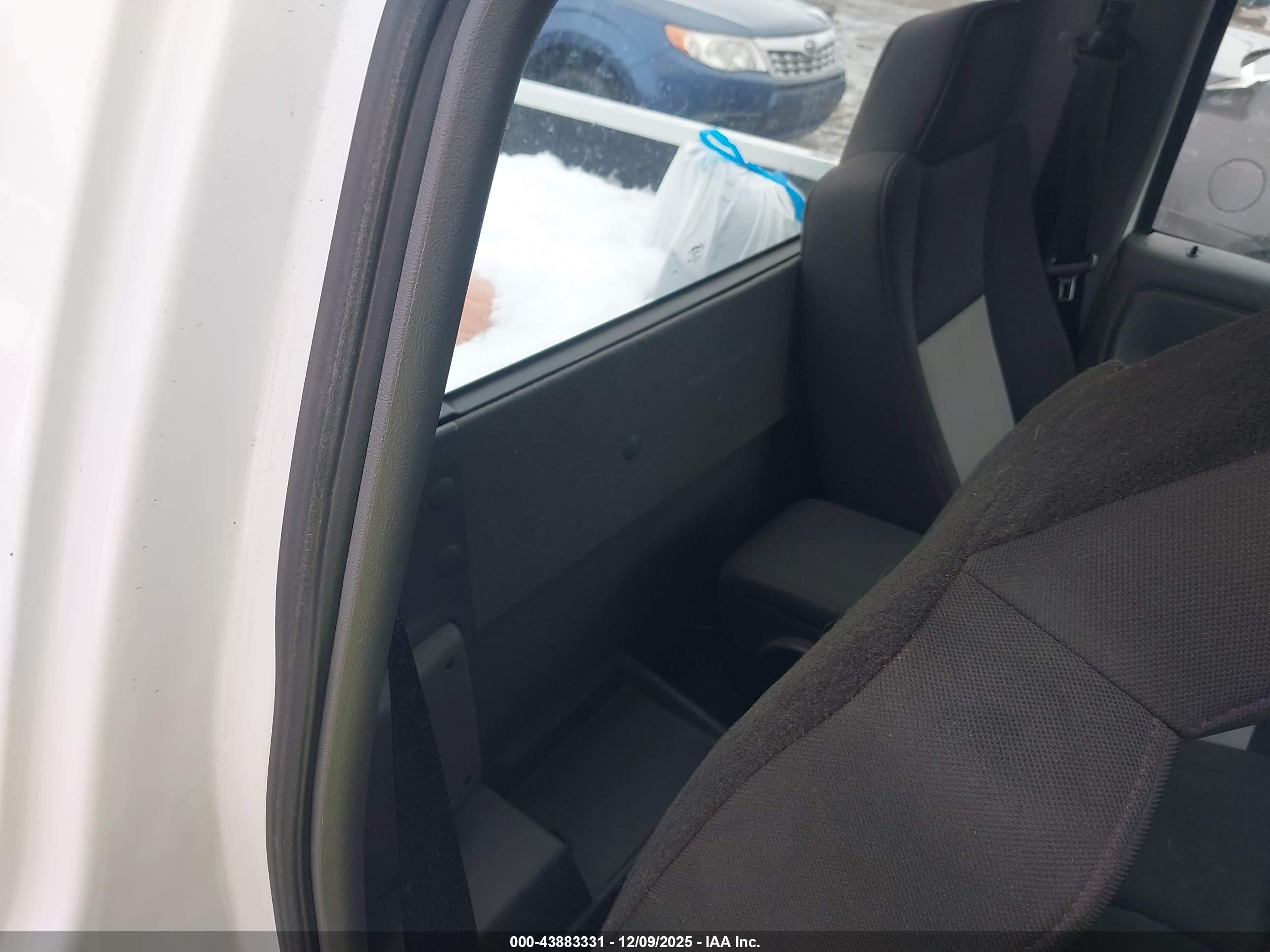 FORD RANGER image 8