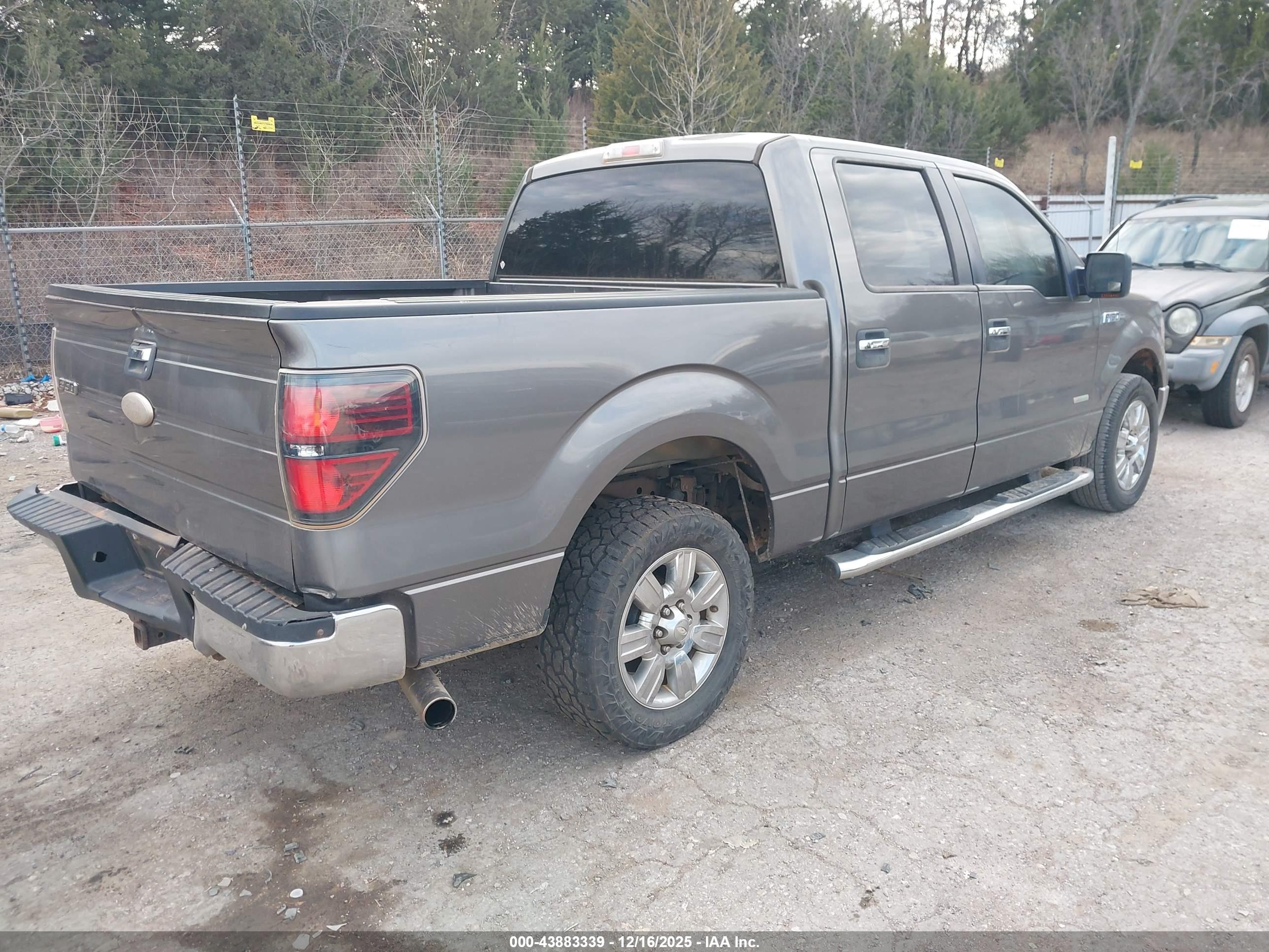FORD F-150 image 4