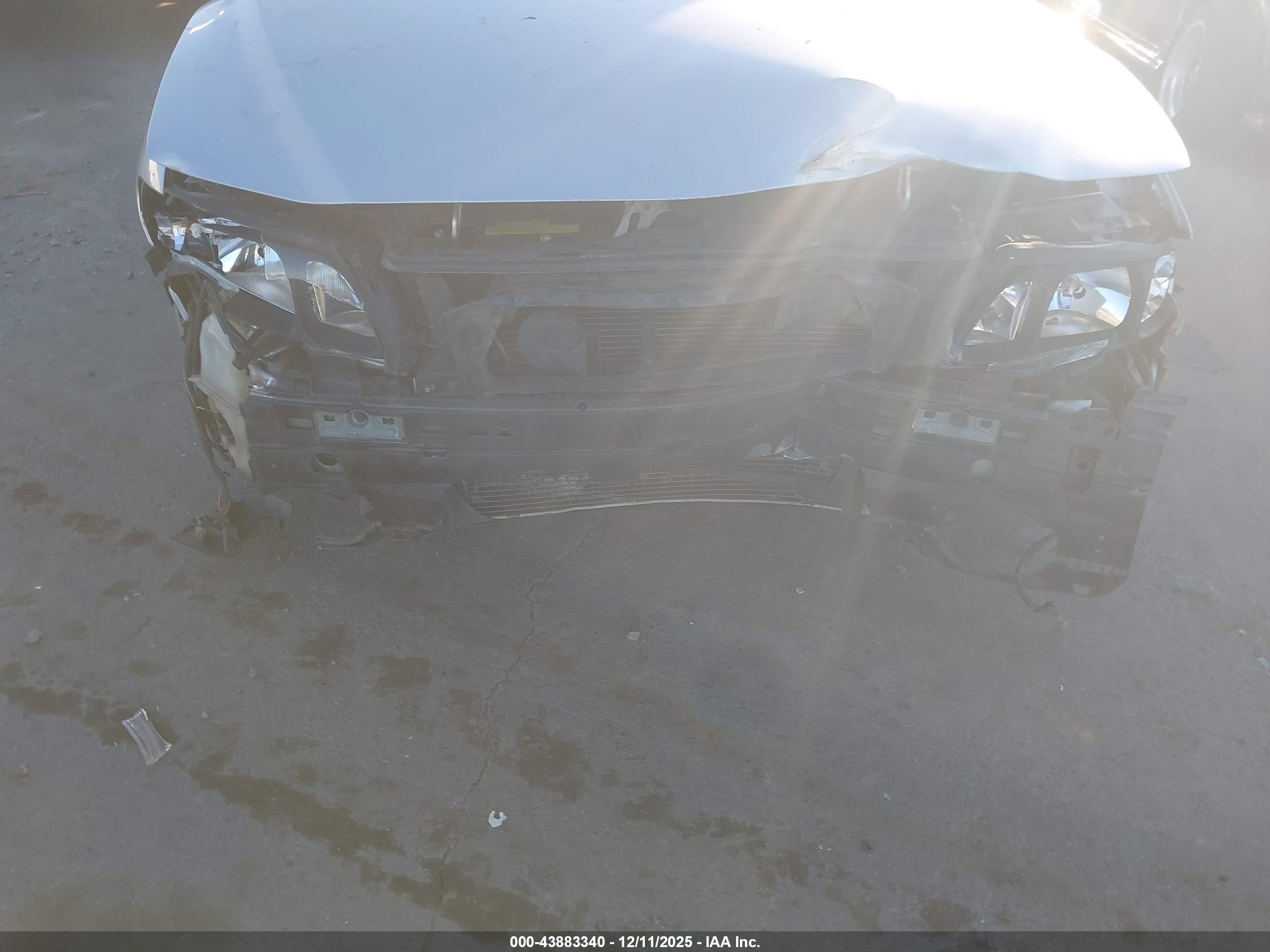 VOLVO S60 image 6