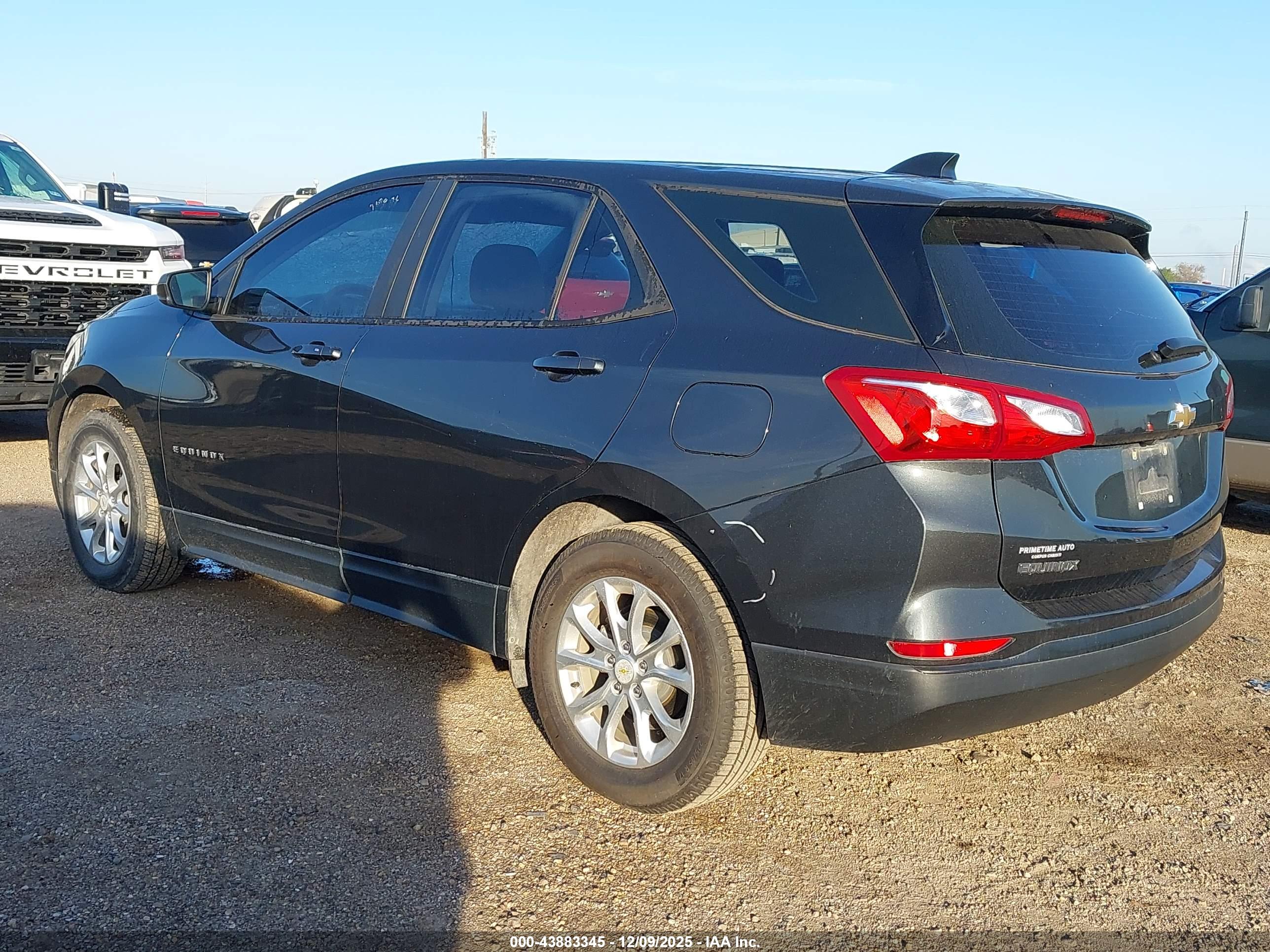 CHEVROLET EQUINOX image 3
