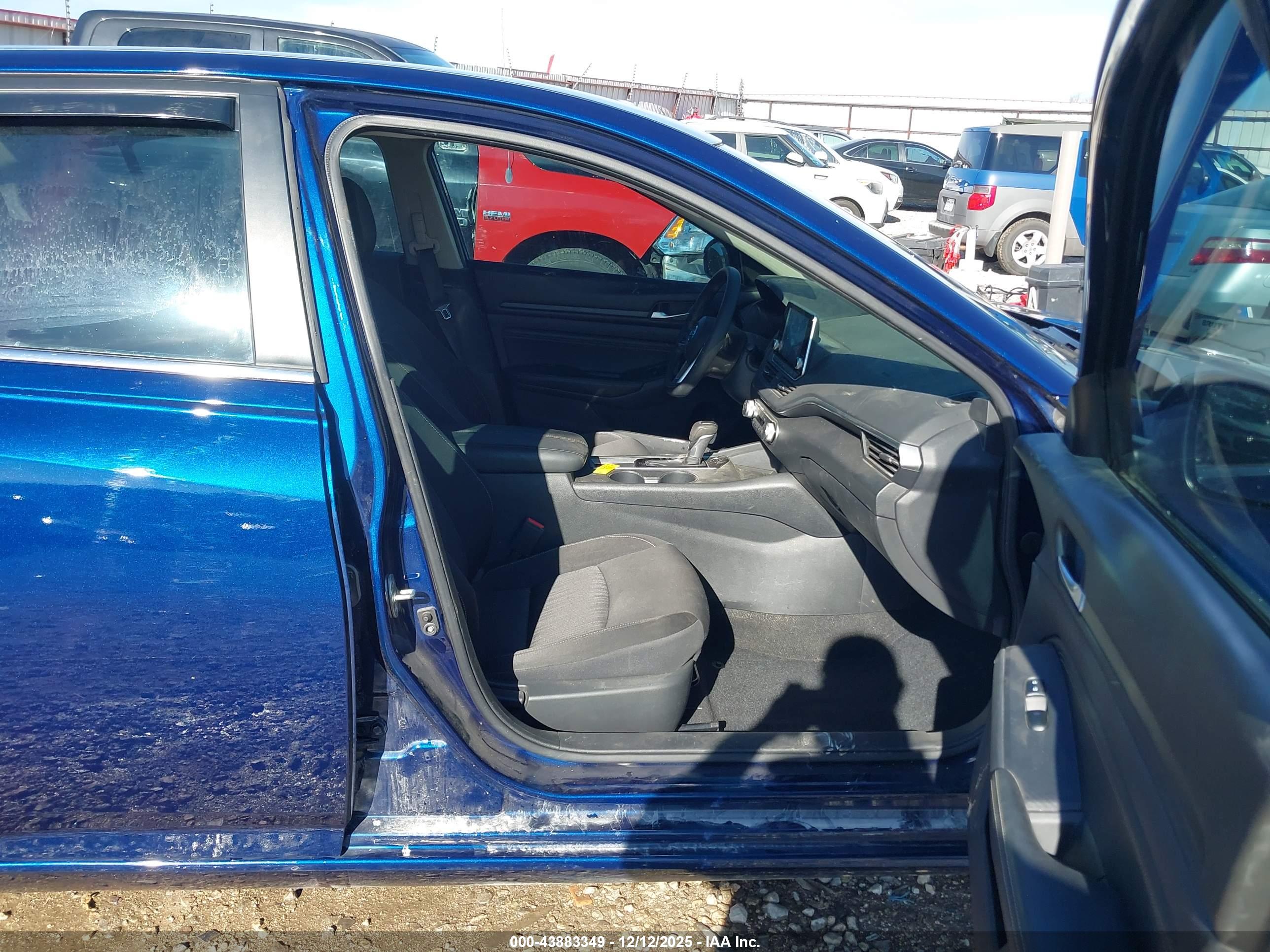 NISSAN ALTIMA image 5