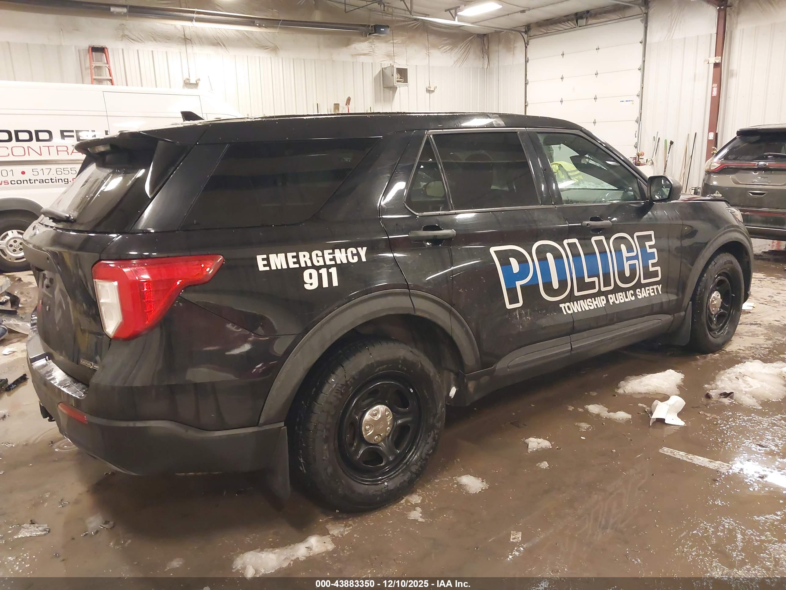 FORD POLICE image 4
