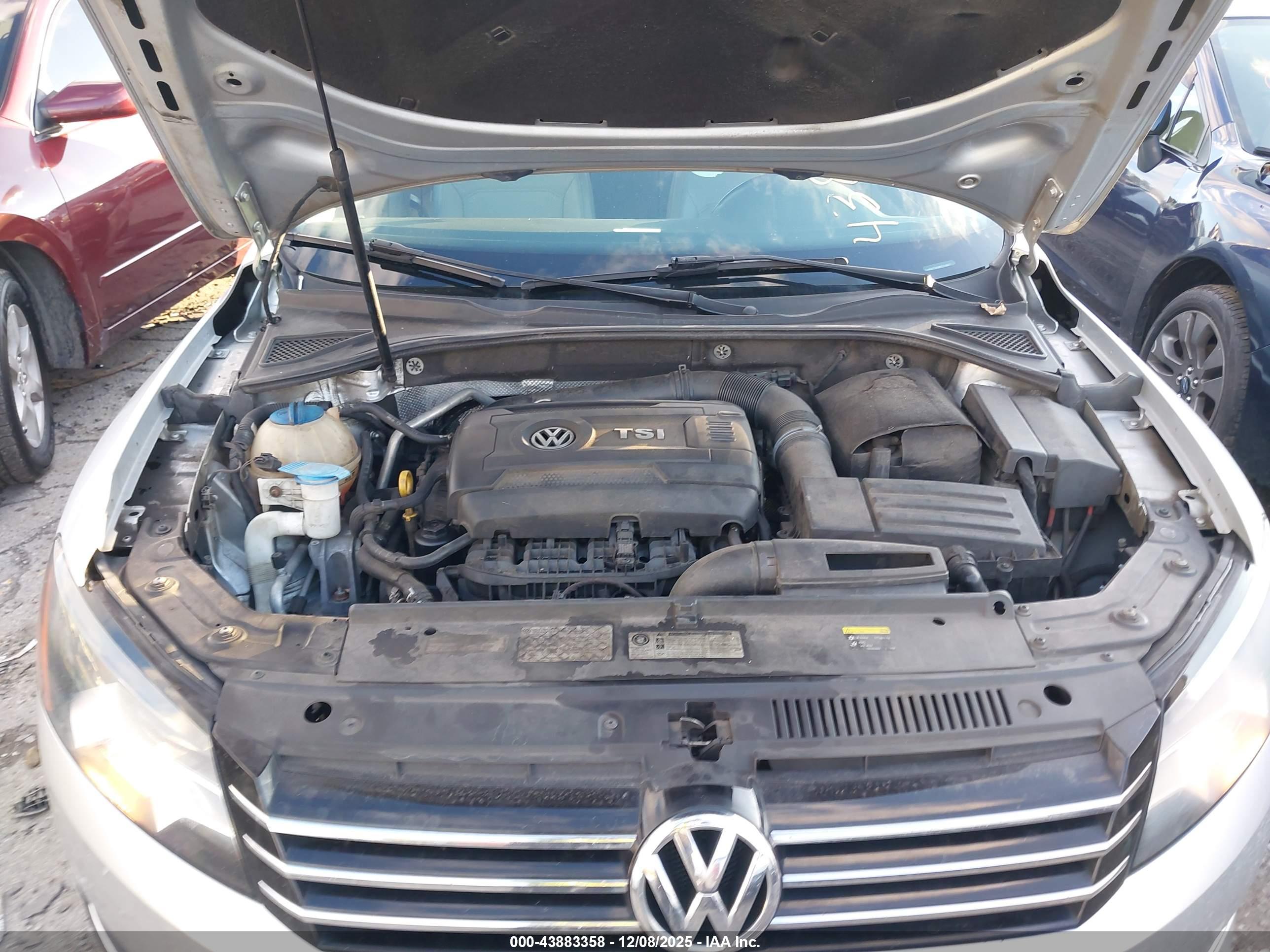 VOLKSWAGEN PASSAT image 10