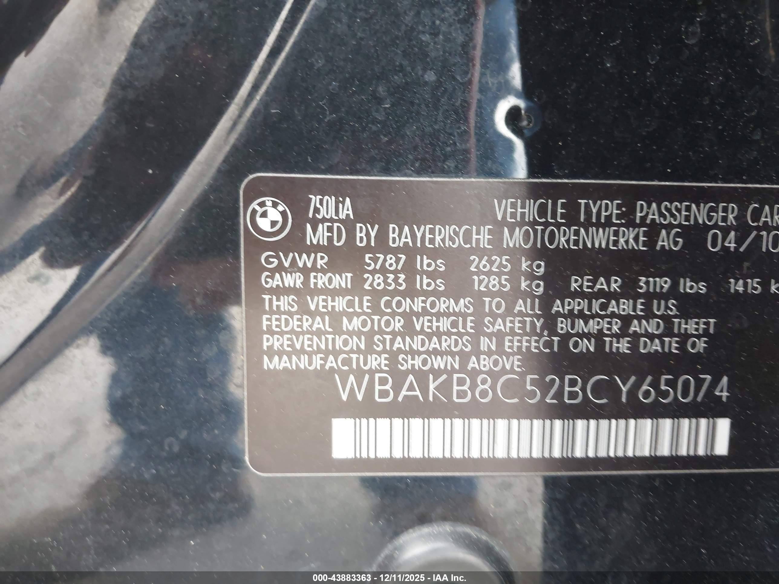 BMW 750LI image 9