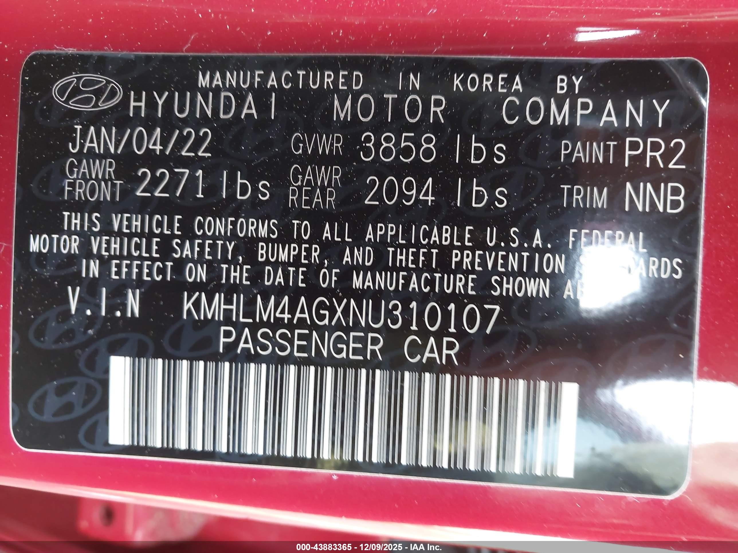 HYUNDAI ELANTRA image 9