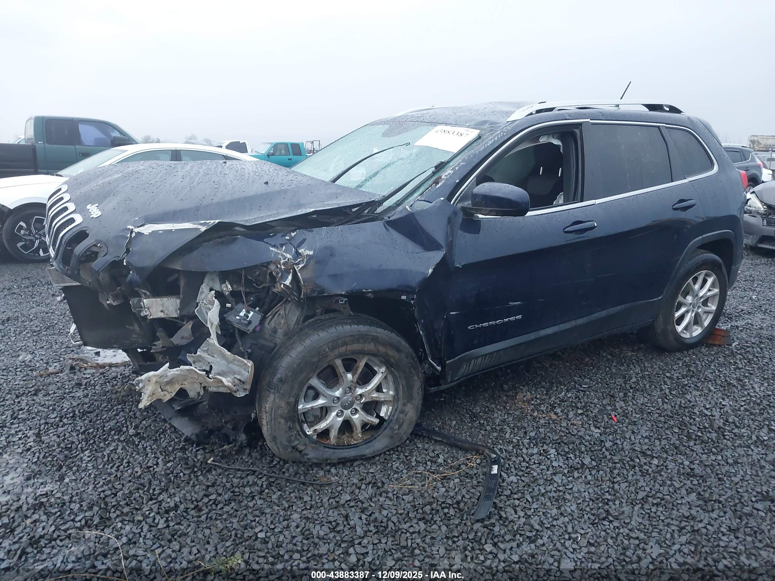 JEEP CHEROKEE image 2