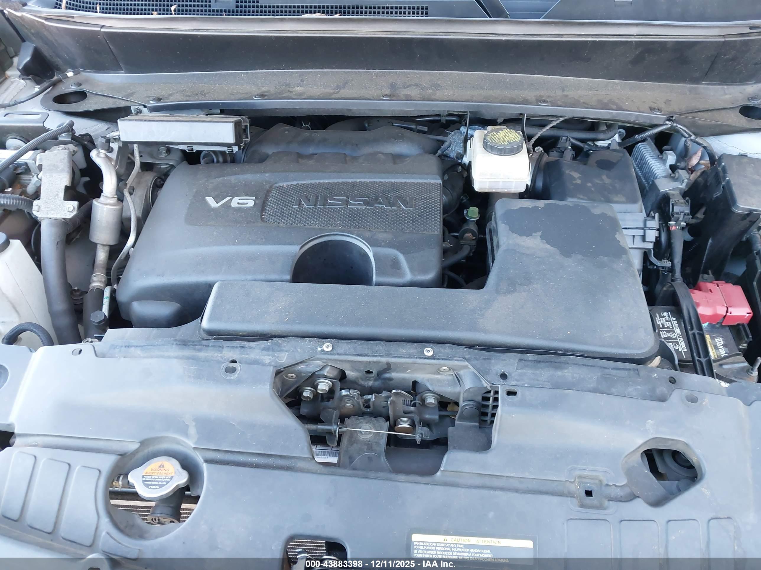 NISSAN PATHFINDER image 10