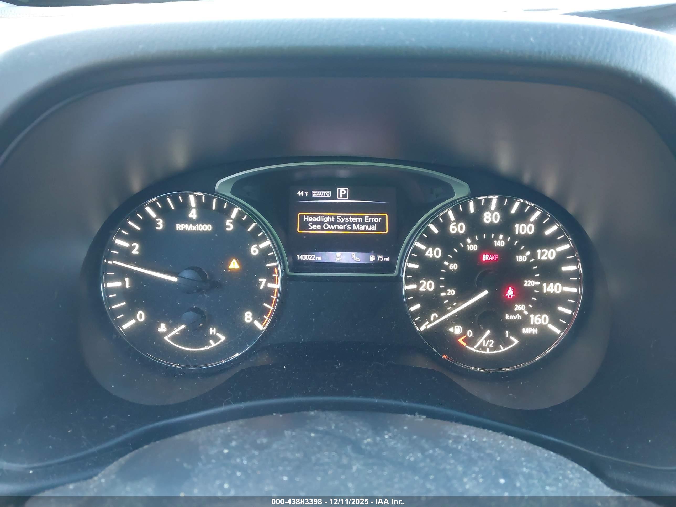 NISSAN PATHFINDER image 7