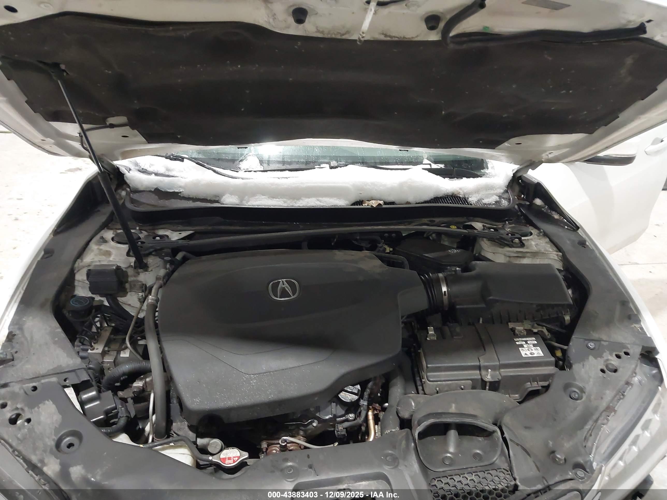 ACURA TLX image 10
