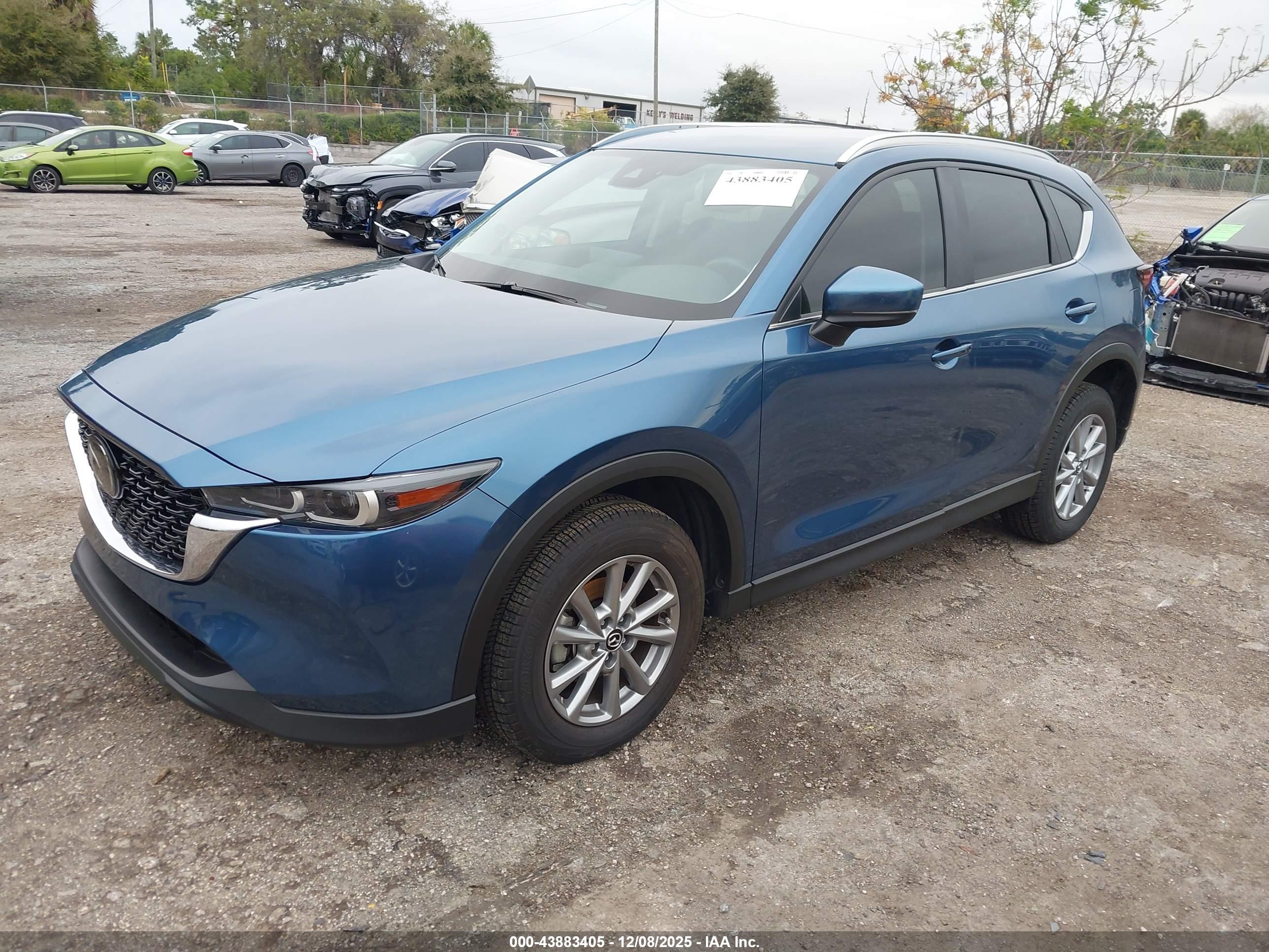 MAZDA CX-5 image 2
