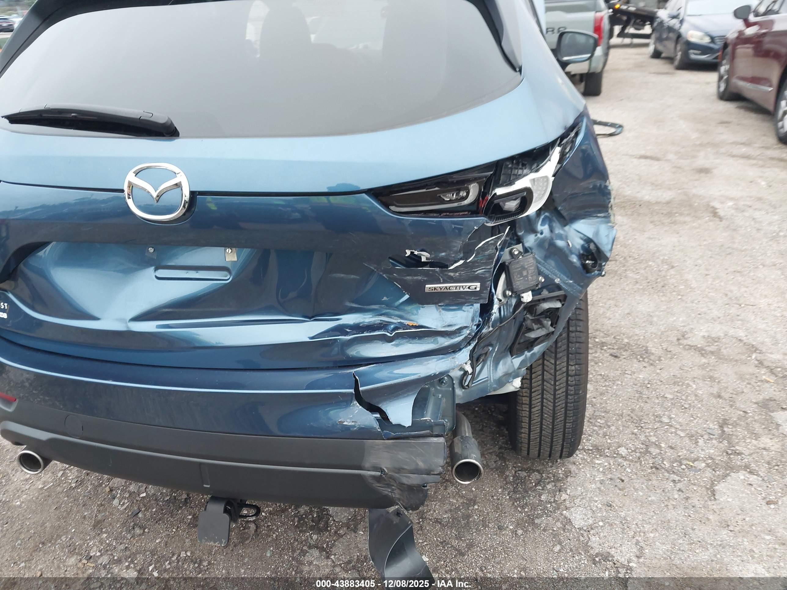 MAZDA CX-5 image 6