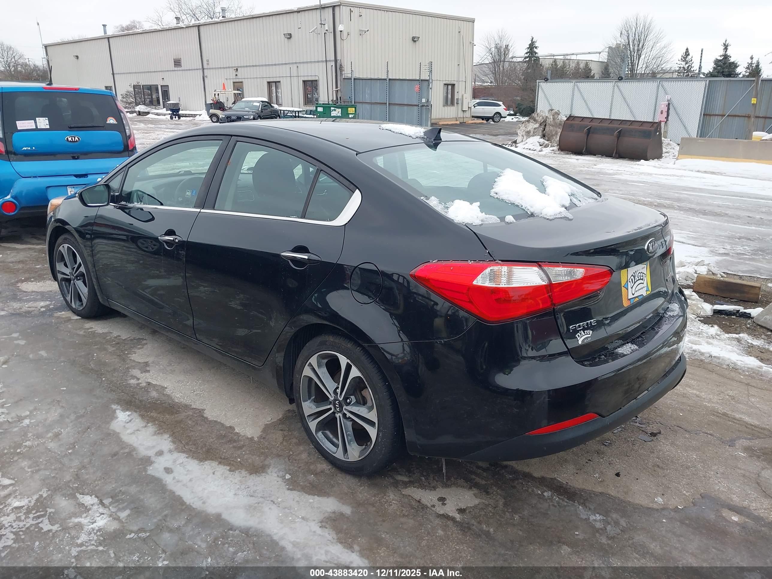 KIA FORTE image 3