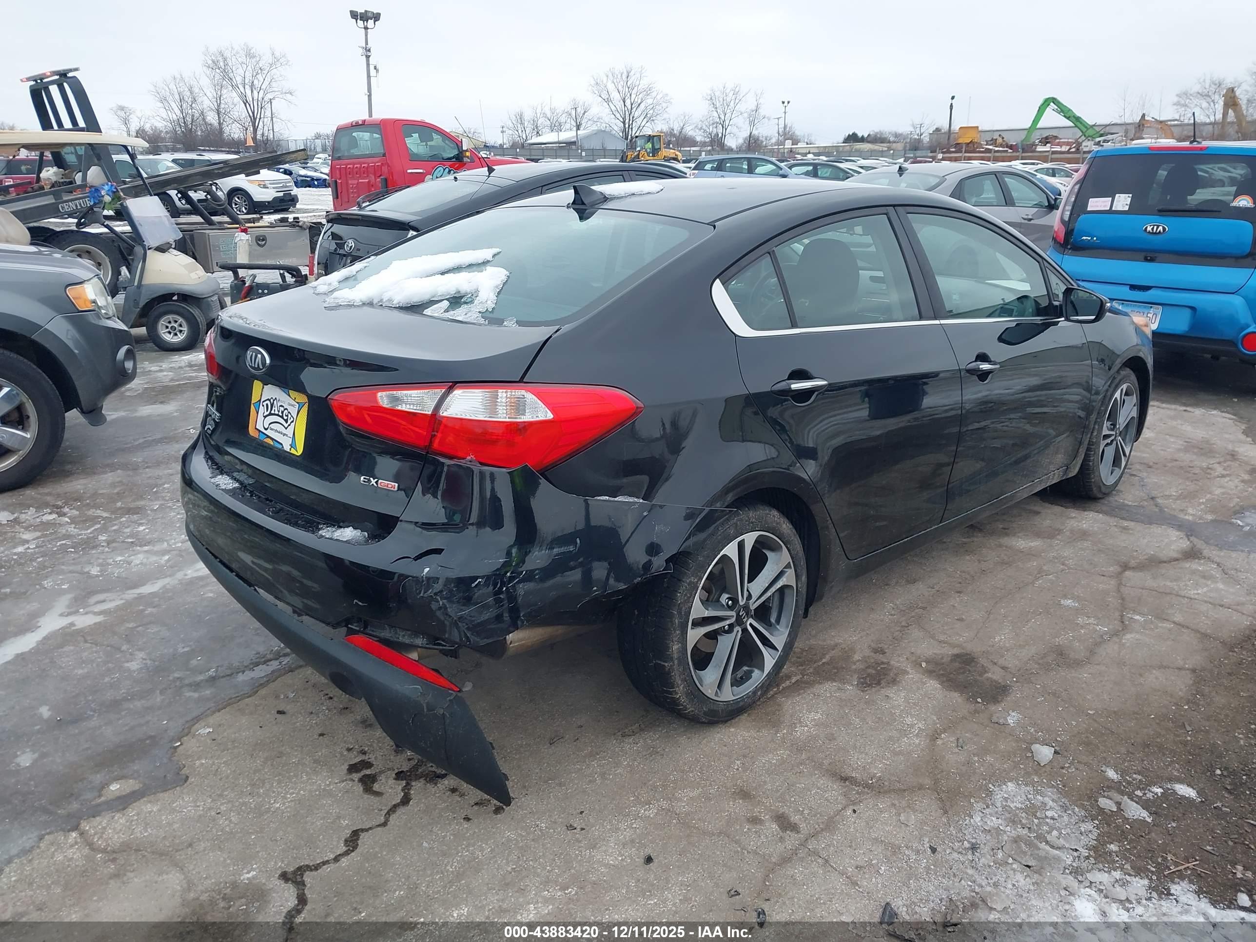 KIA FORTE image 4