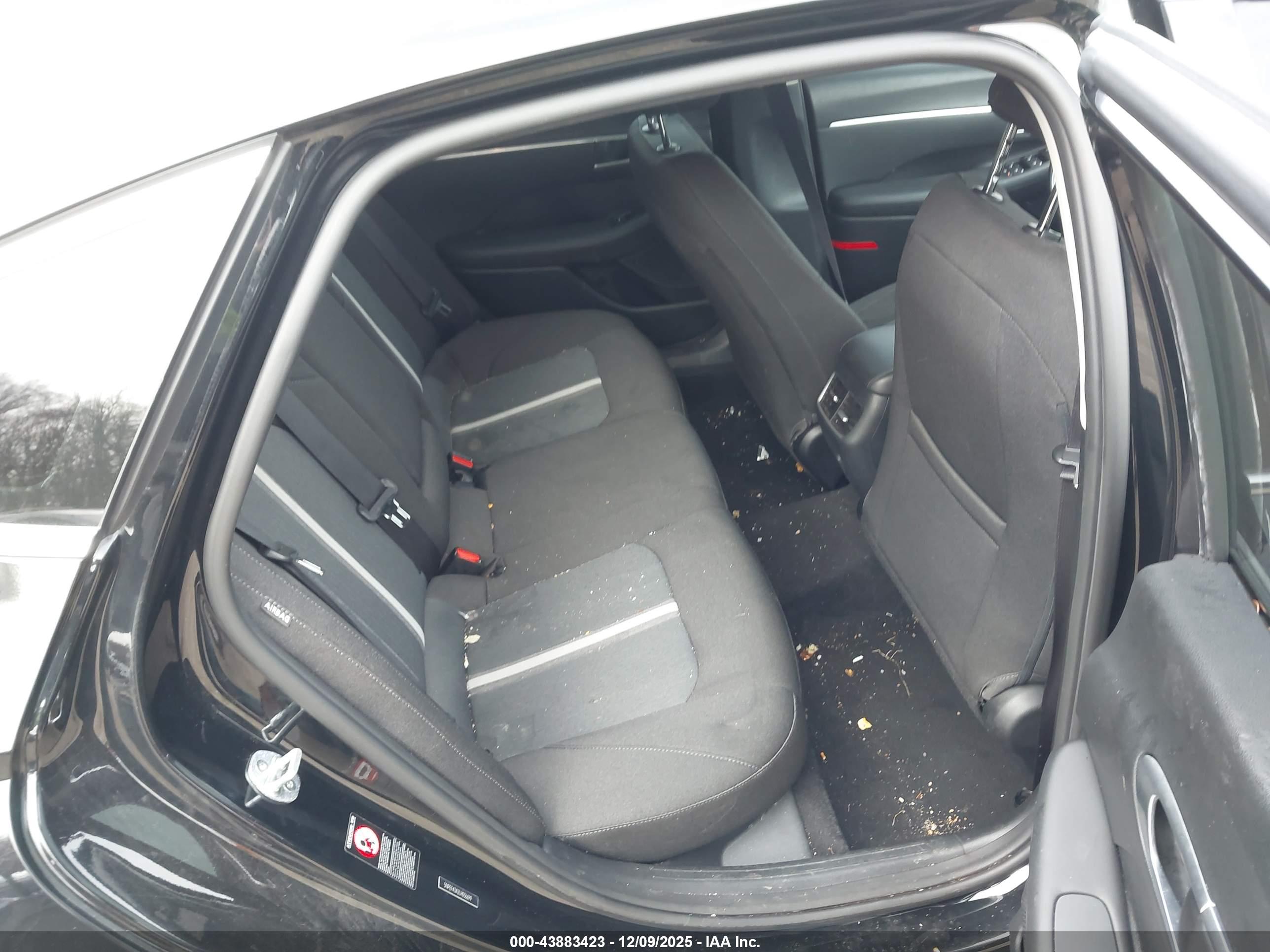 HYUNDAI SONATA image 8