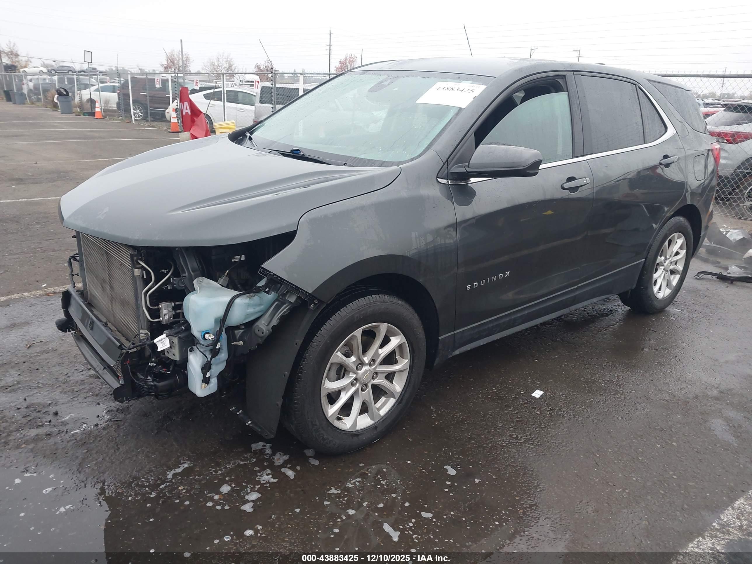 CHEVROLET EQUINOX image 2