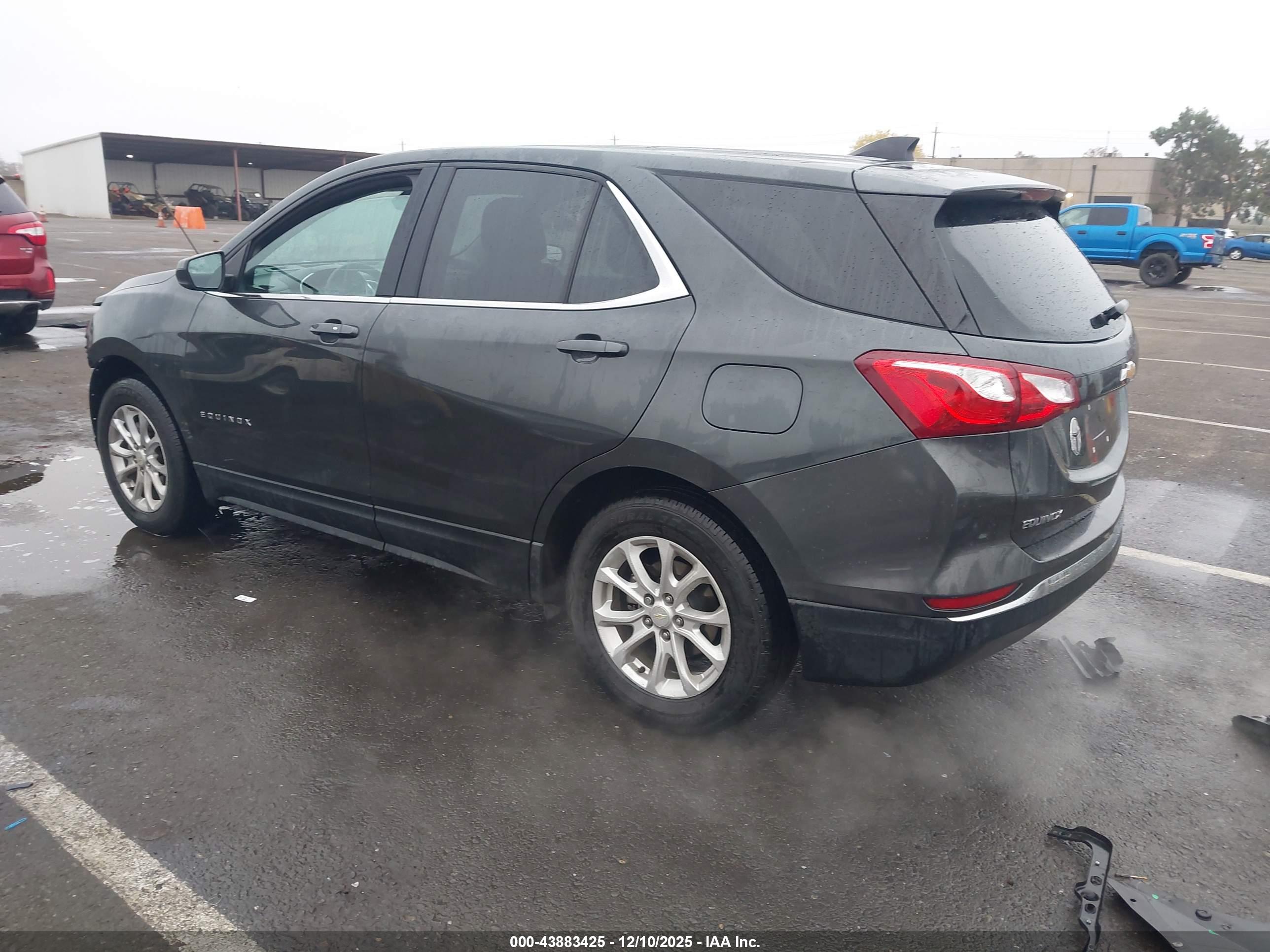CHEVROLET EQUINOX image 3