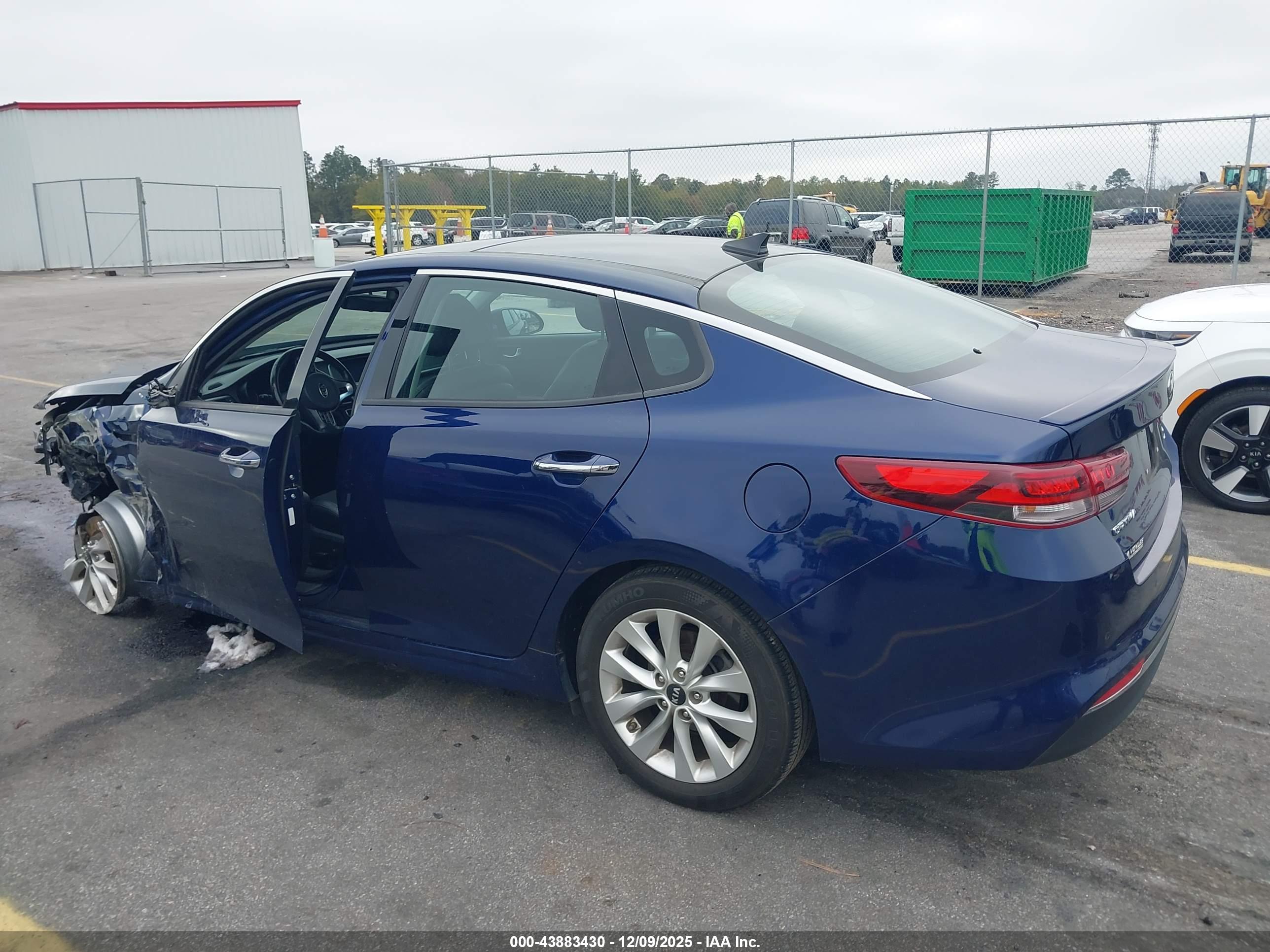KIA OPTIMA image 3
