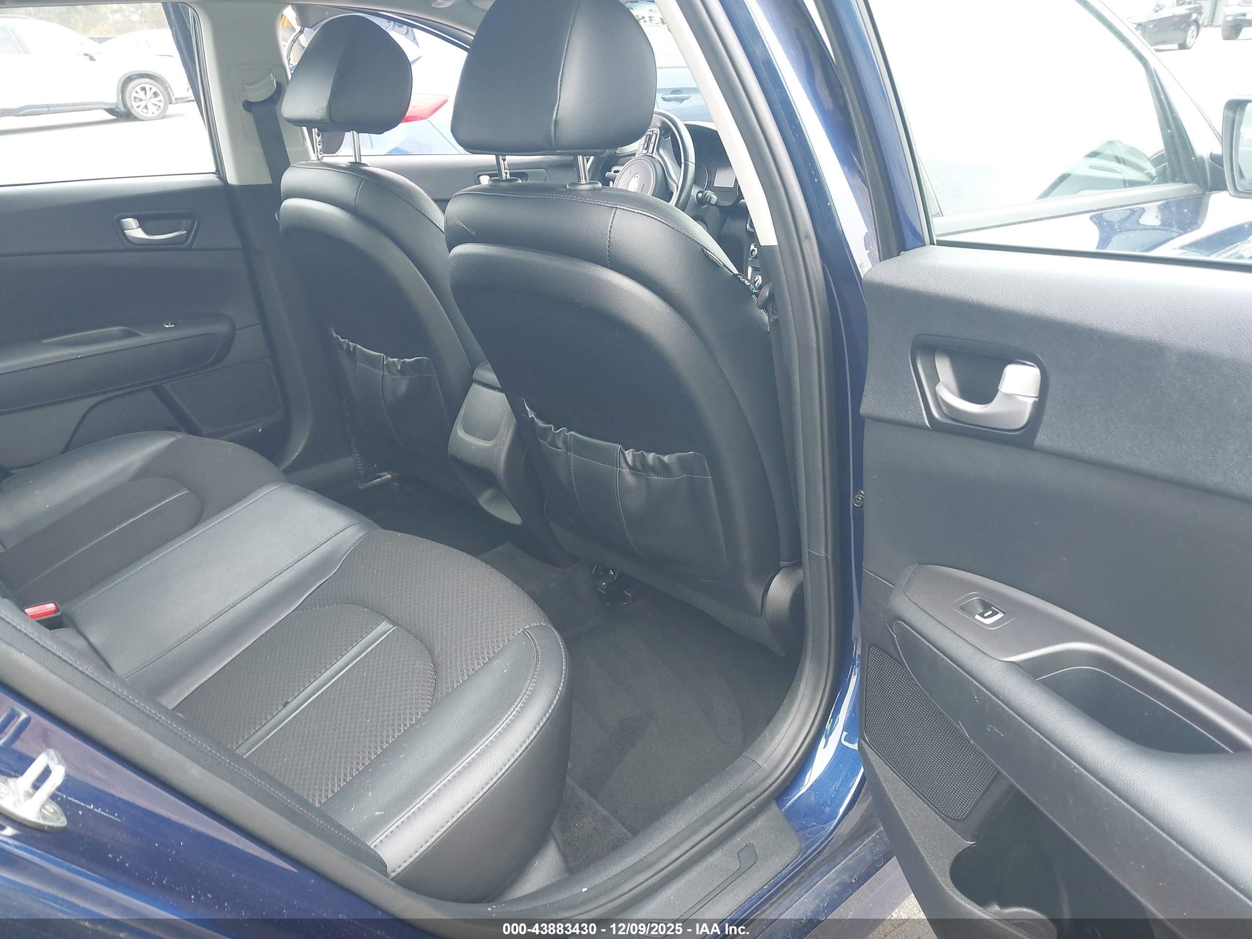 KIA OPTIMA image 8
