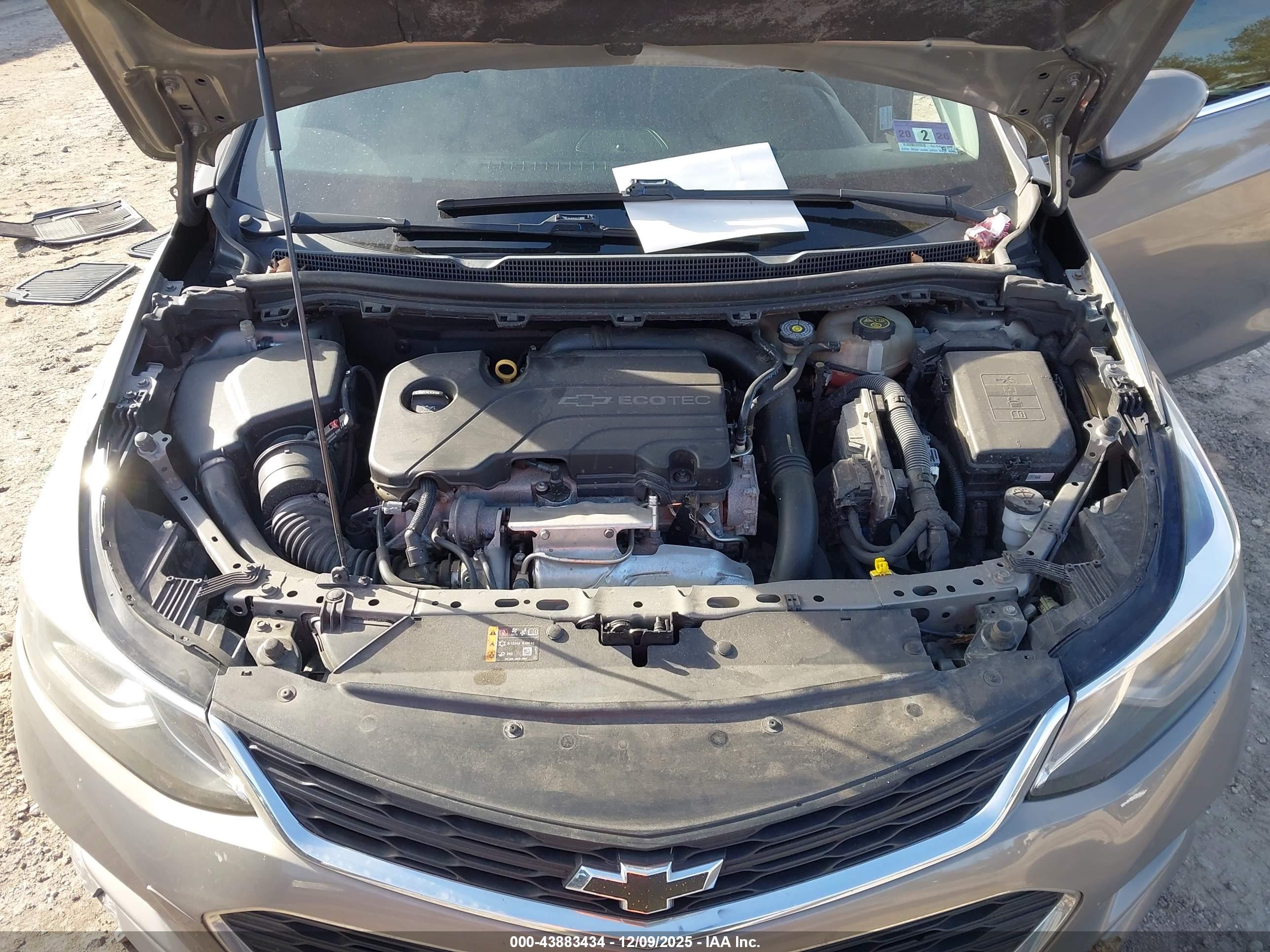 CHEVROLET CRUZE image 10