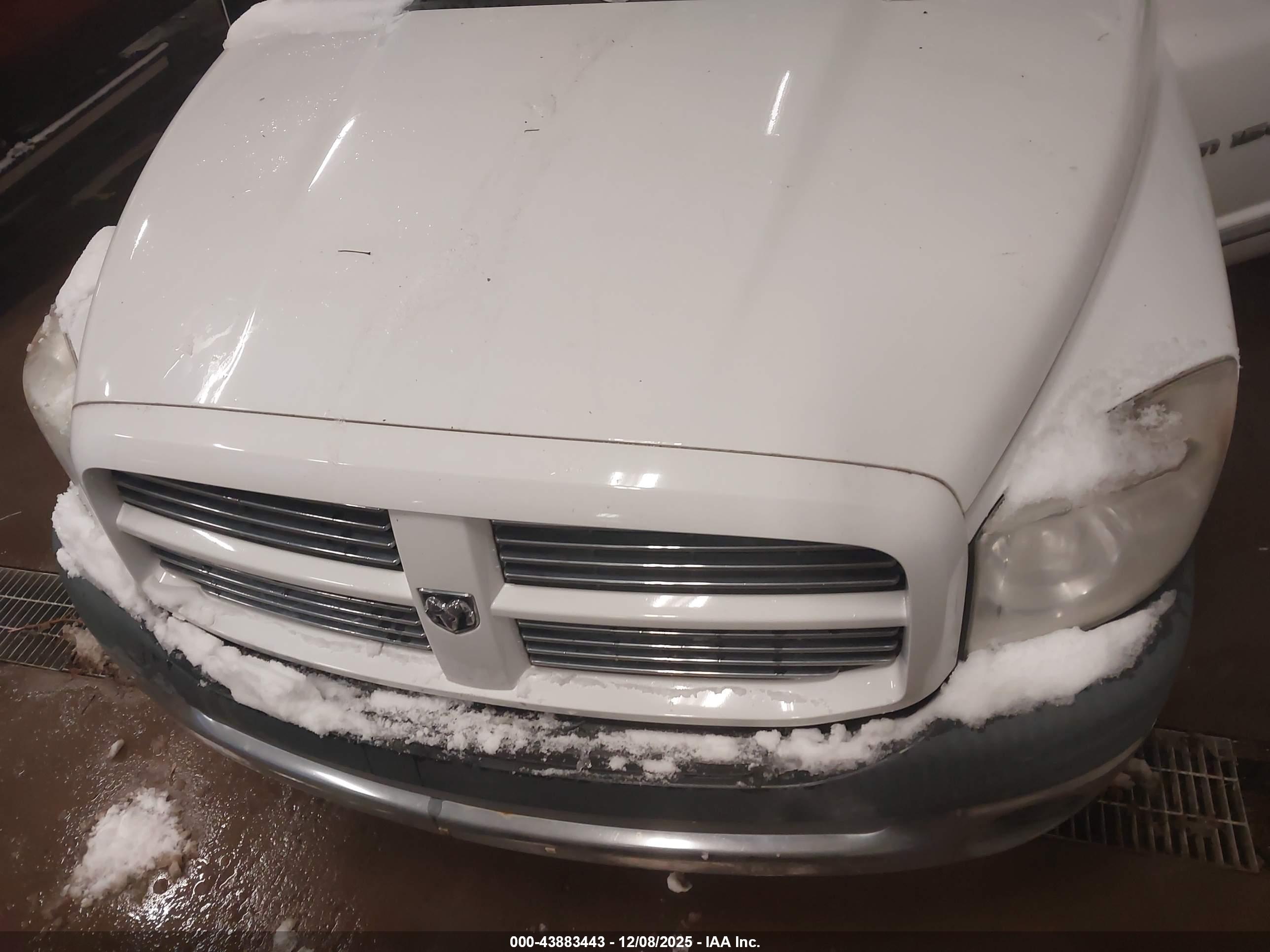 DODGE RAM image 10