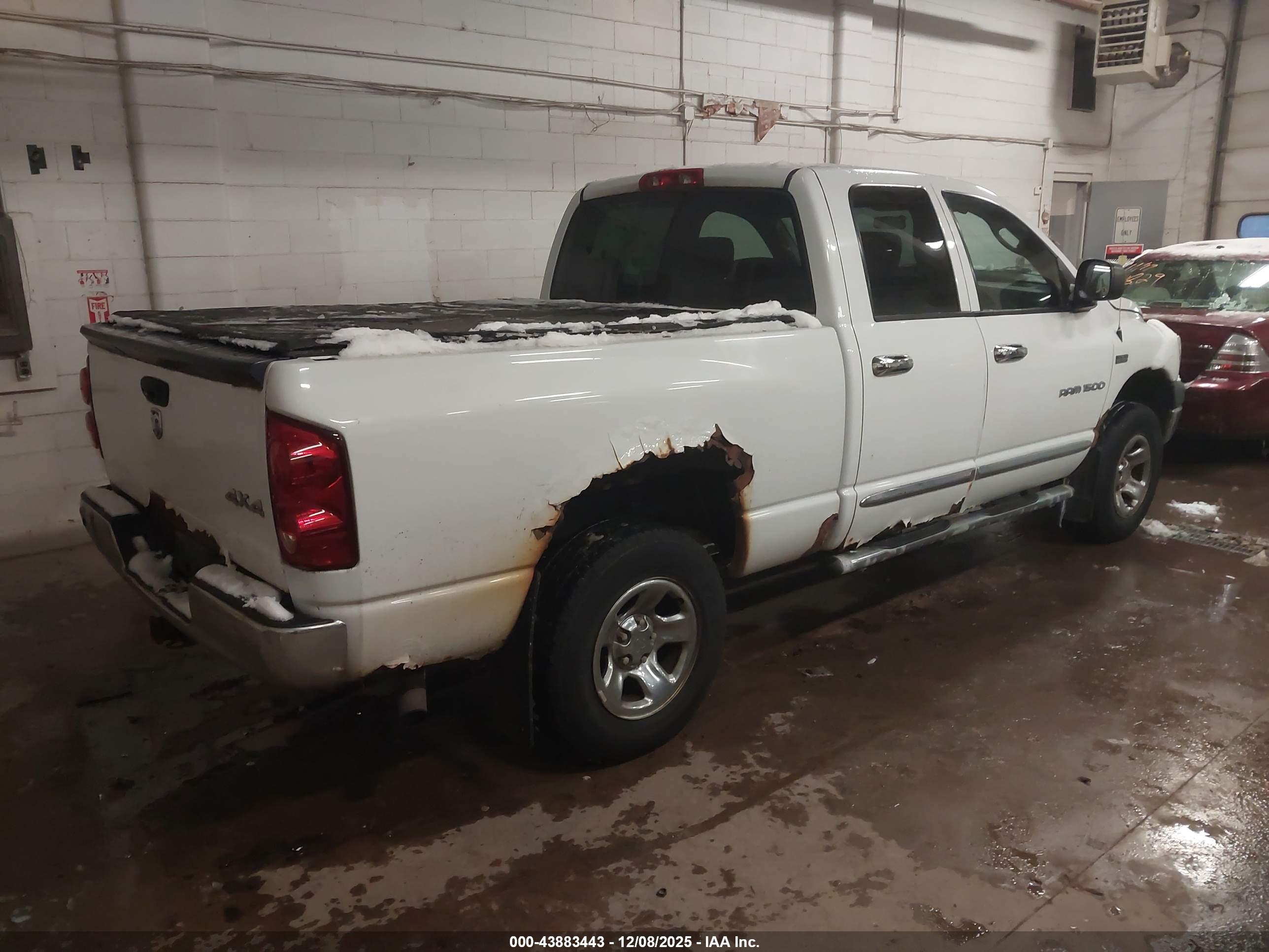 DODGE RAM image 4