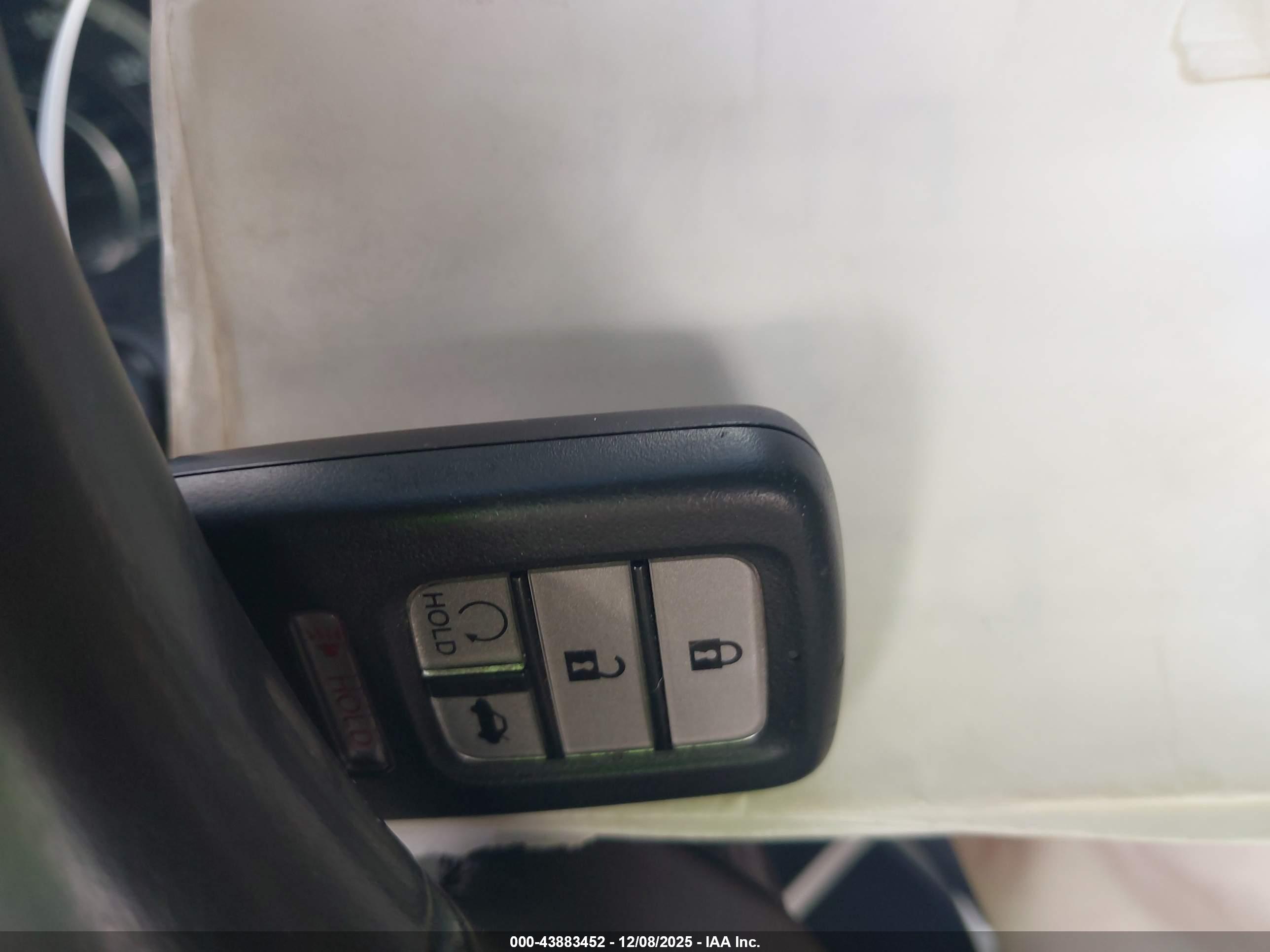 HONDA ACCORD image 11