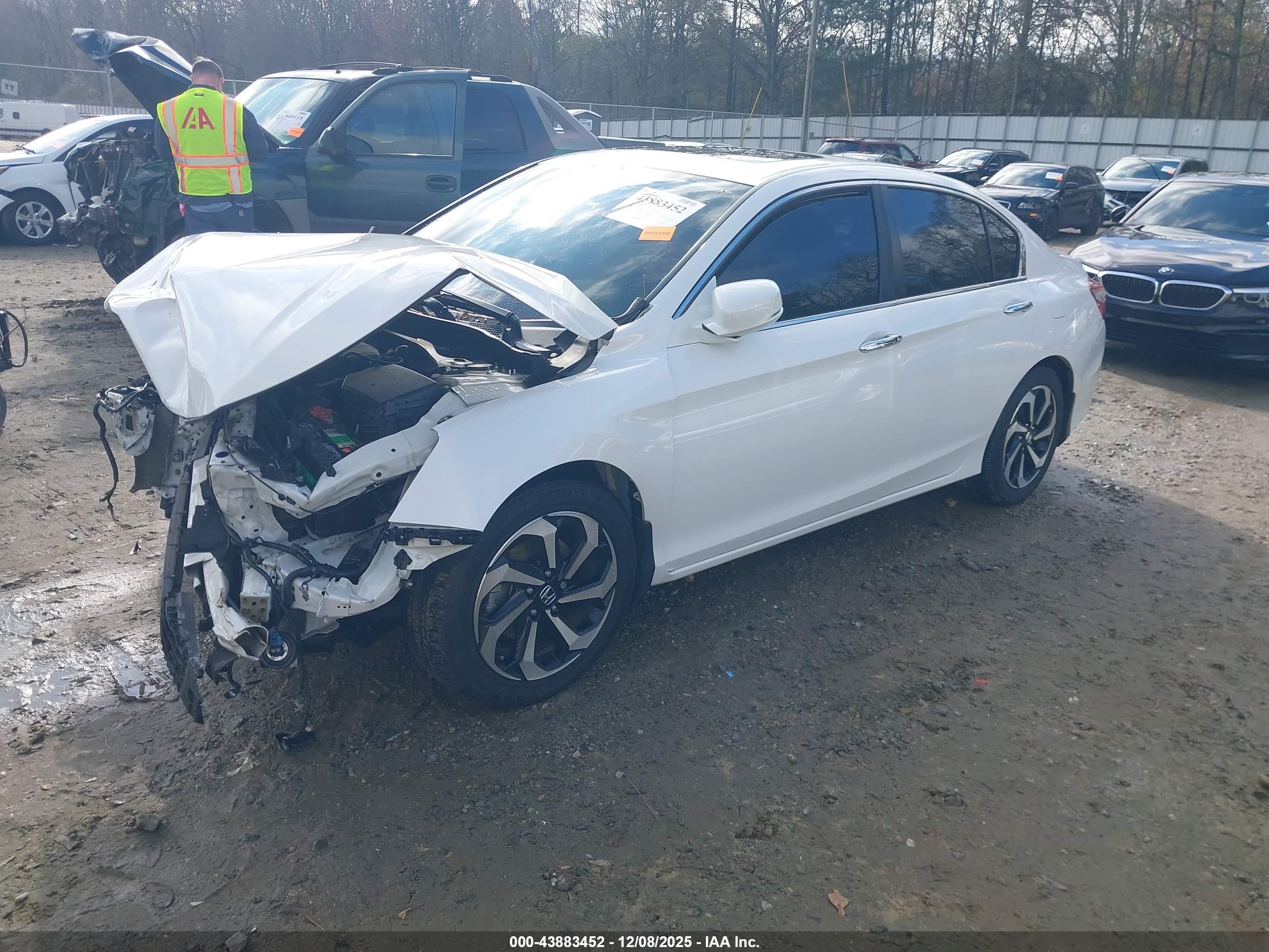 HONDA ACCORD image 2