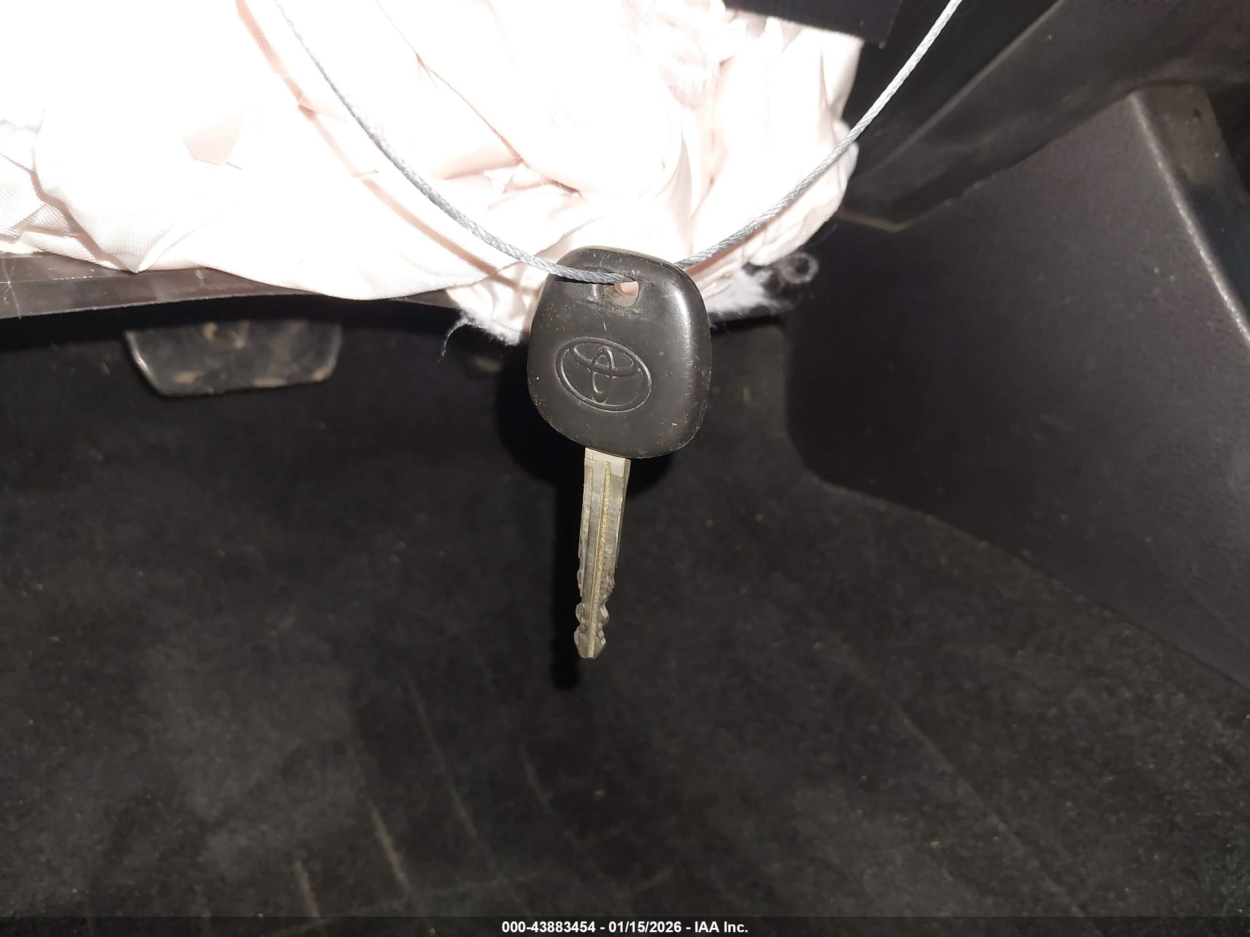 TOYOTA TACOMA image 11