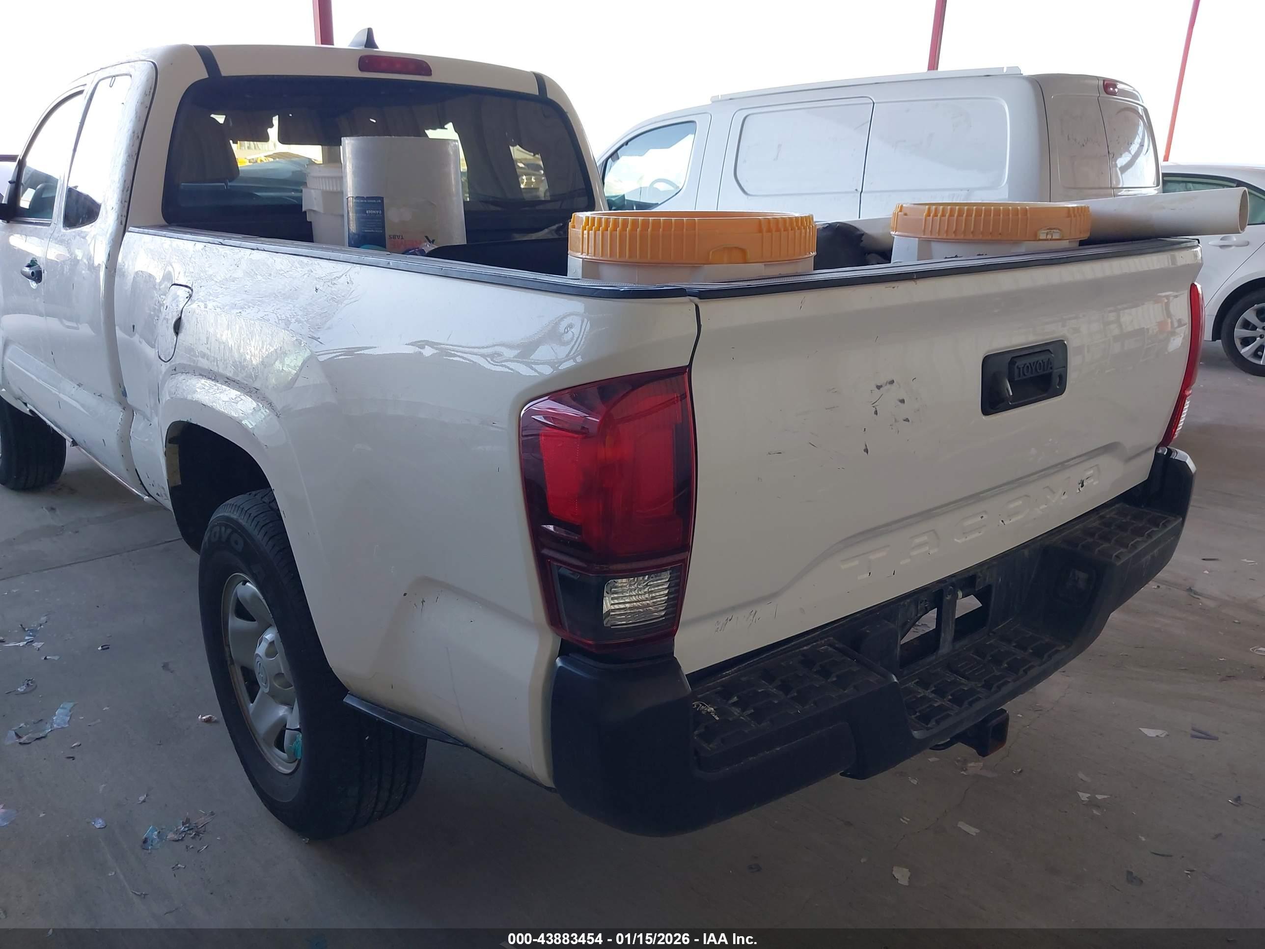 TOYOTA TACOMA image 3