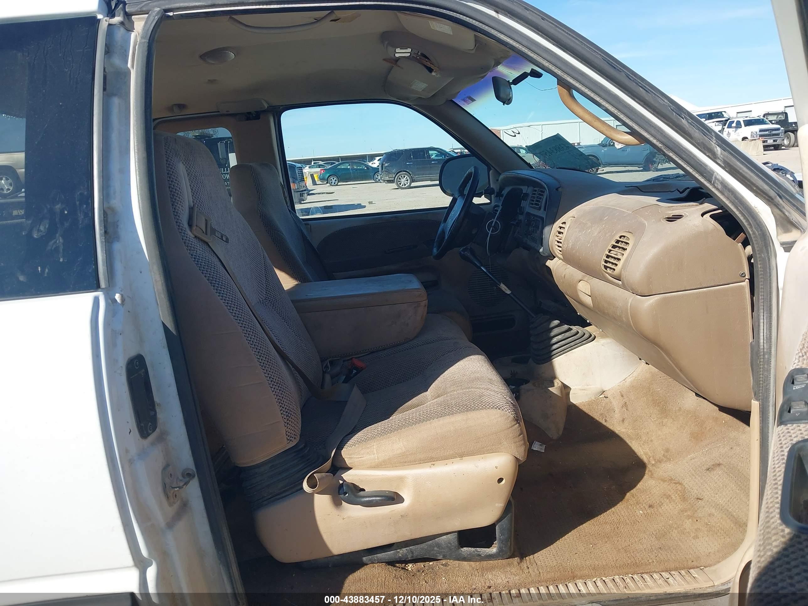 DODGE RAM image 5