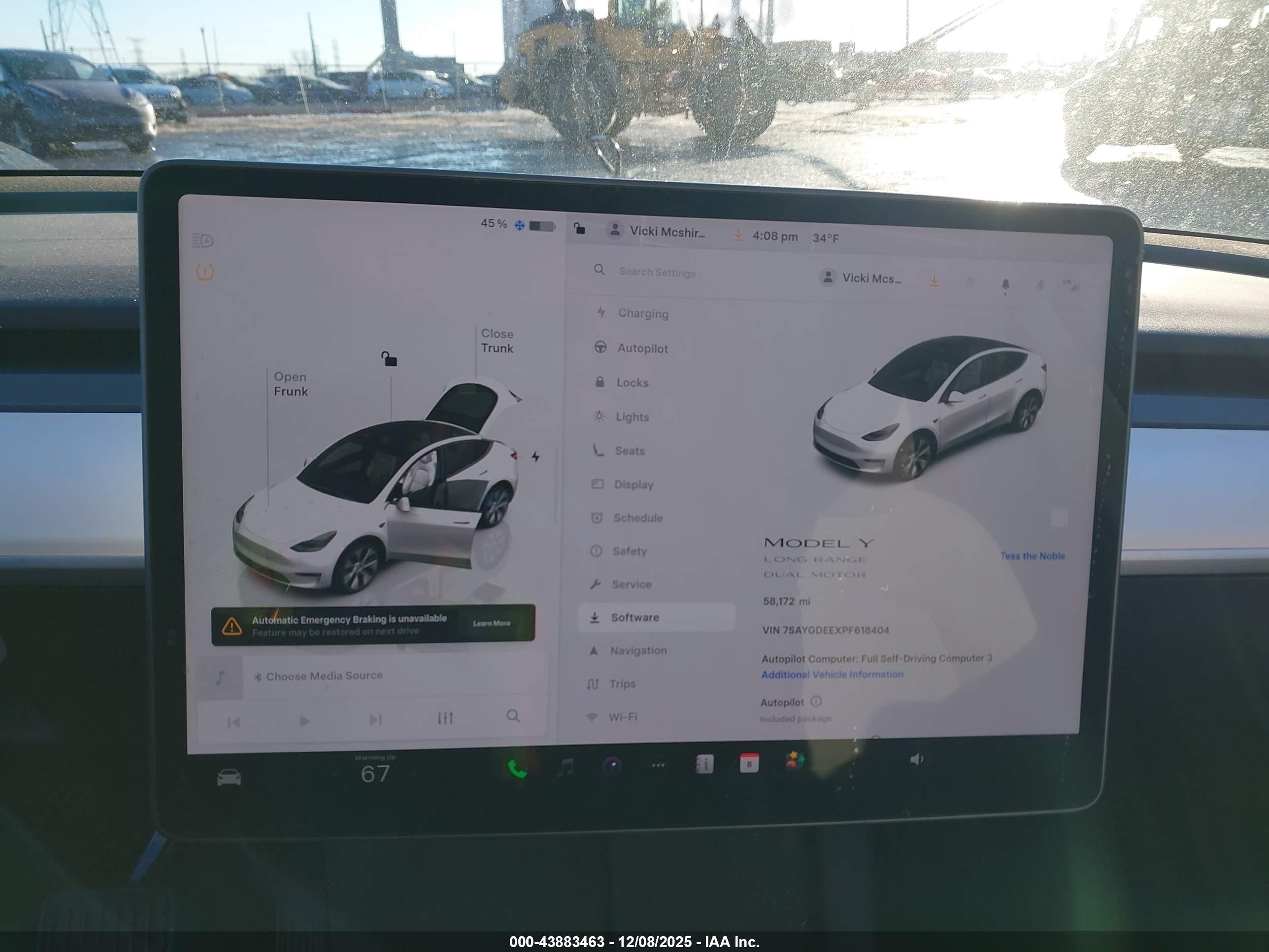 TESLA MODEL image 7