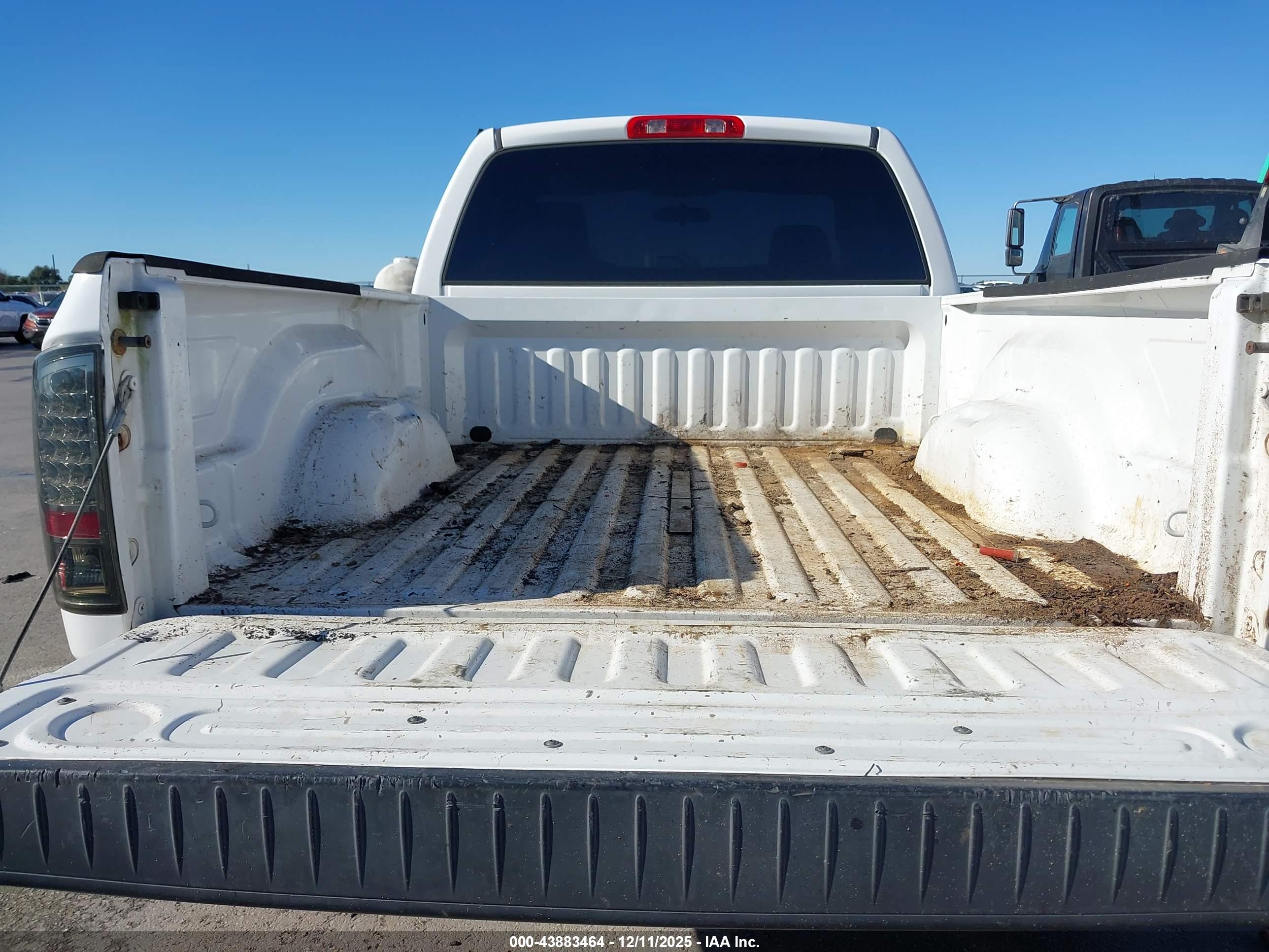 DODGE RAM image 8