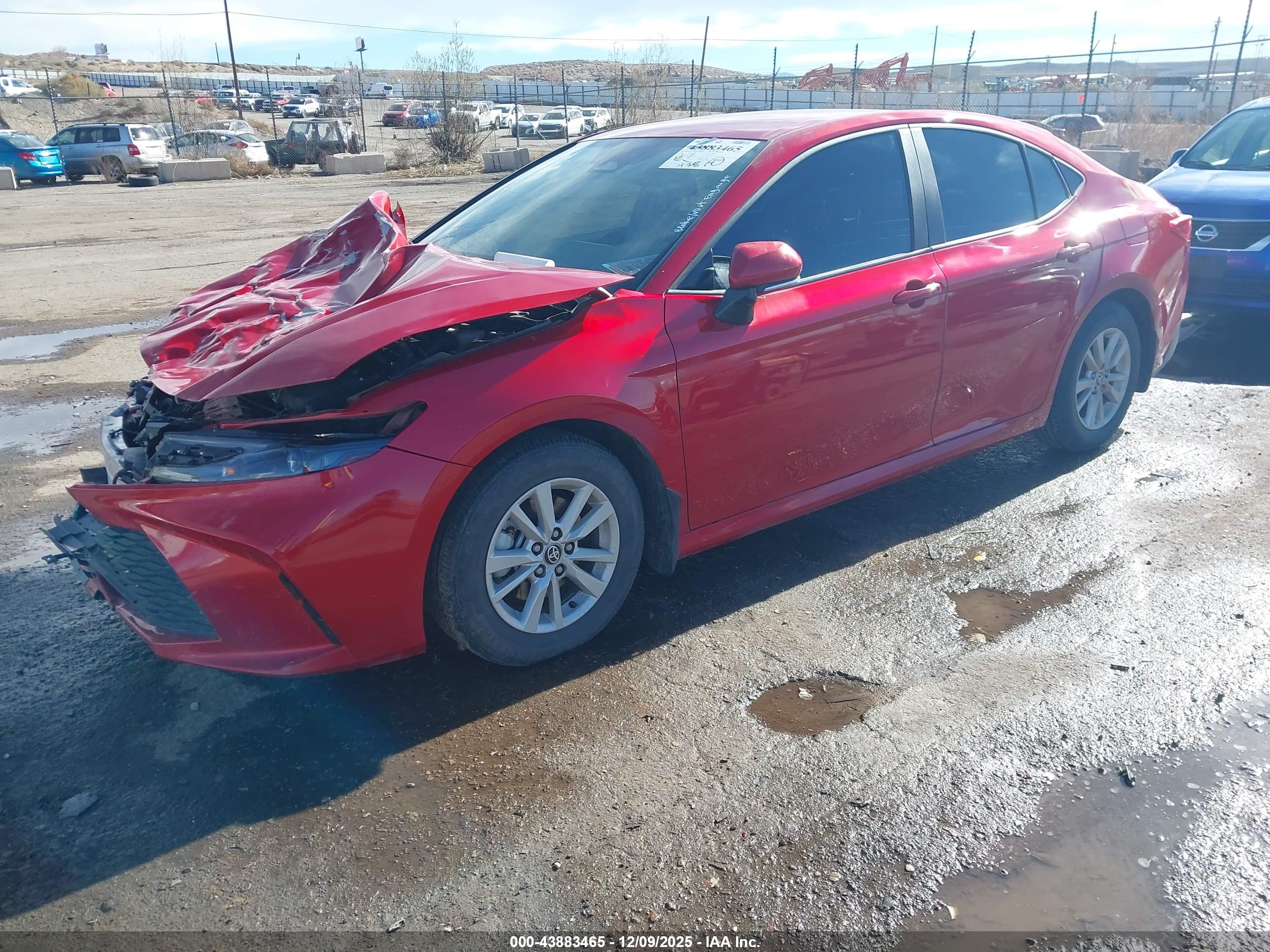TOYOTA CAMRY image 2