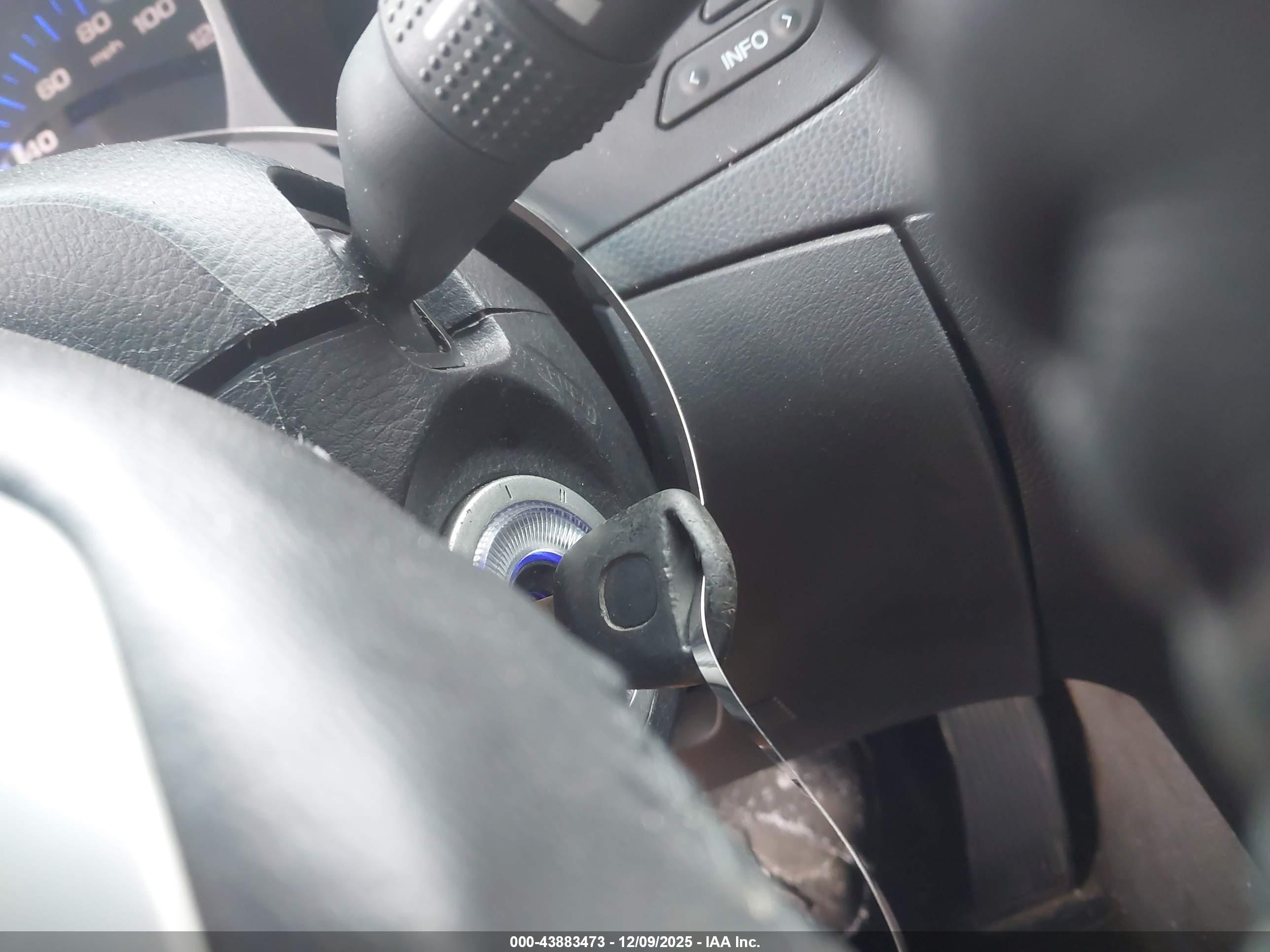 ACURA TL image 11