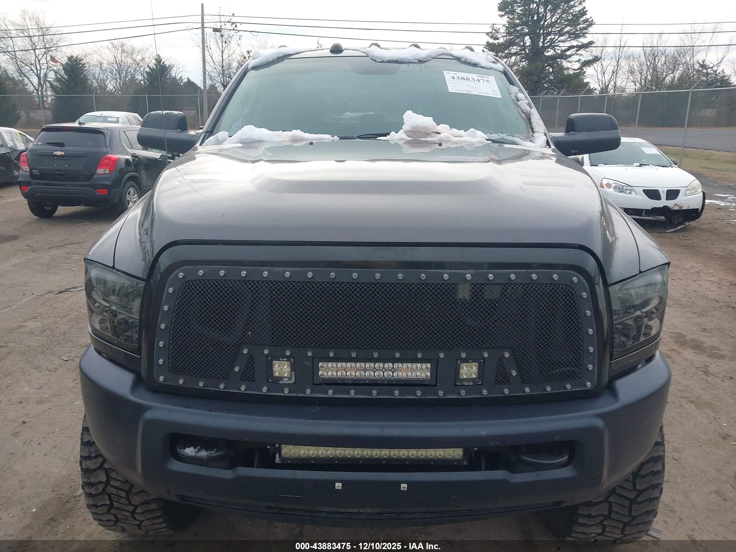 RAM 2500 image 6