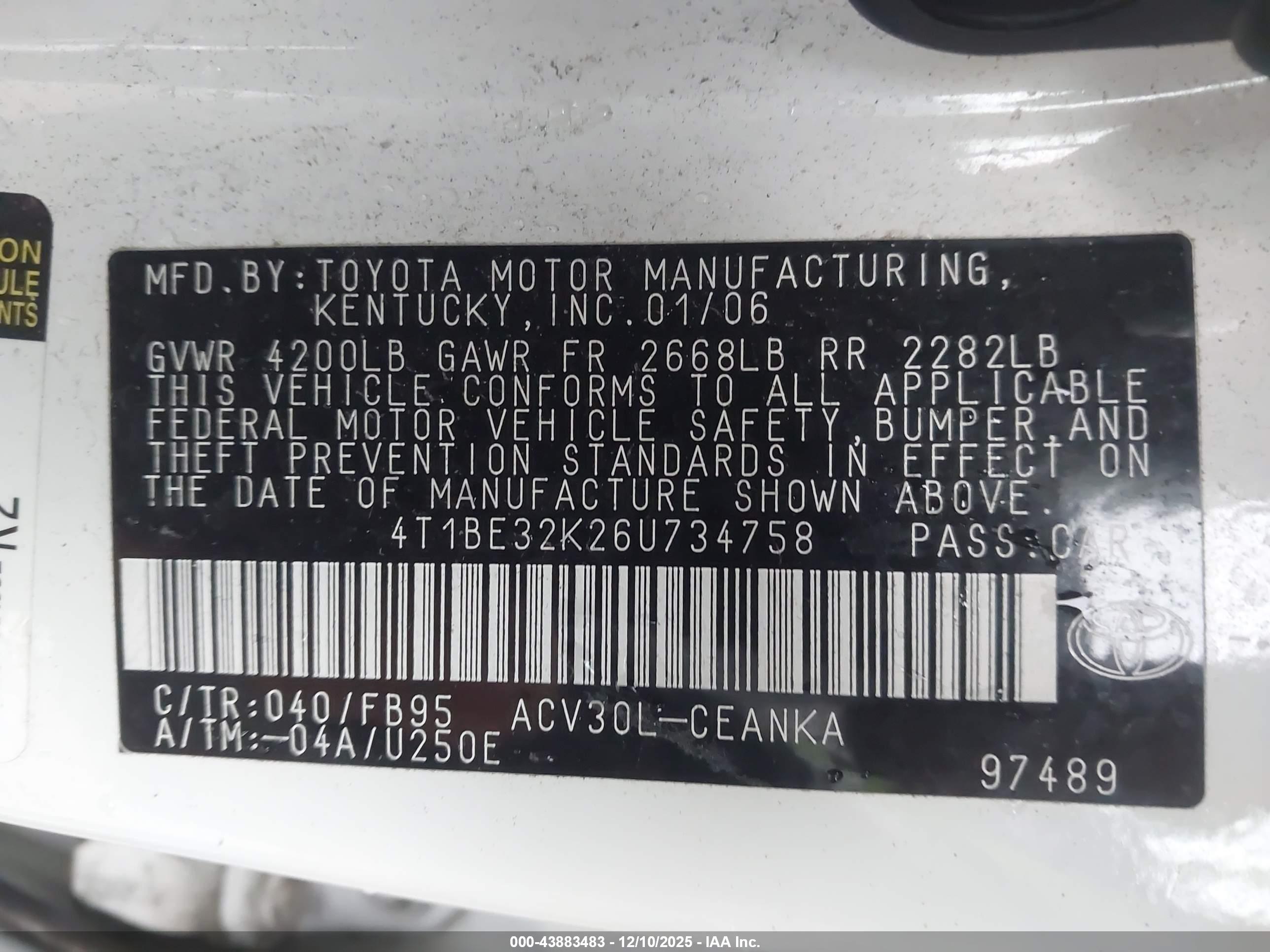 TOYOTA CAMRY image 9