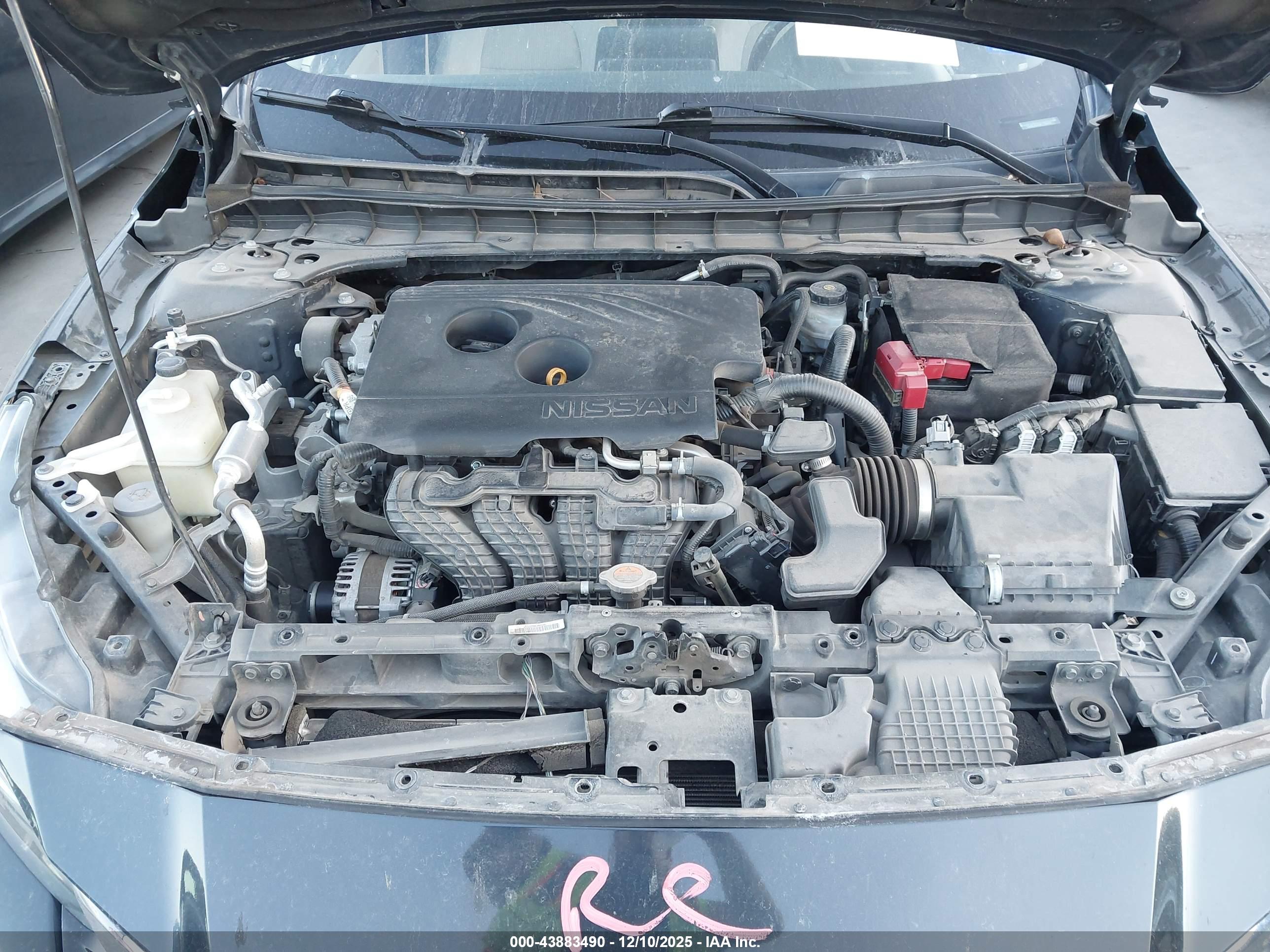 NISSAN ALTIMA image 10