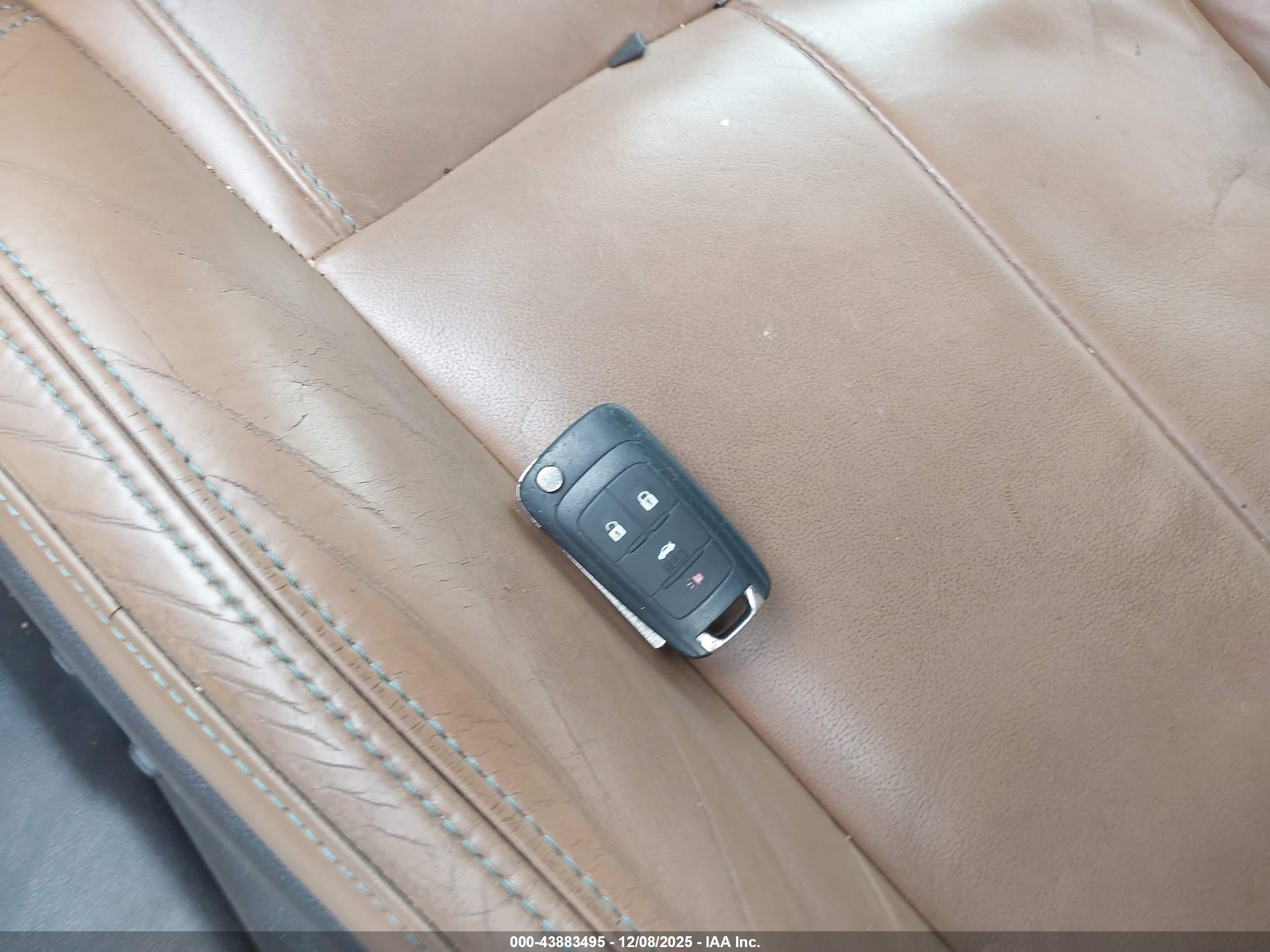BUICK LACROSSE image 11