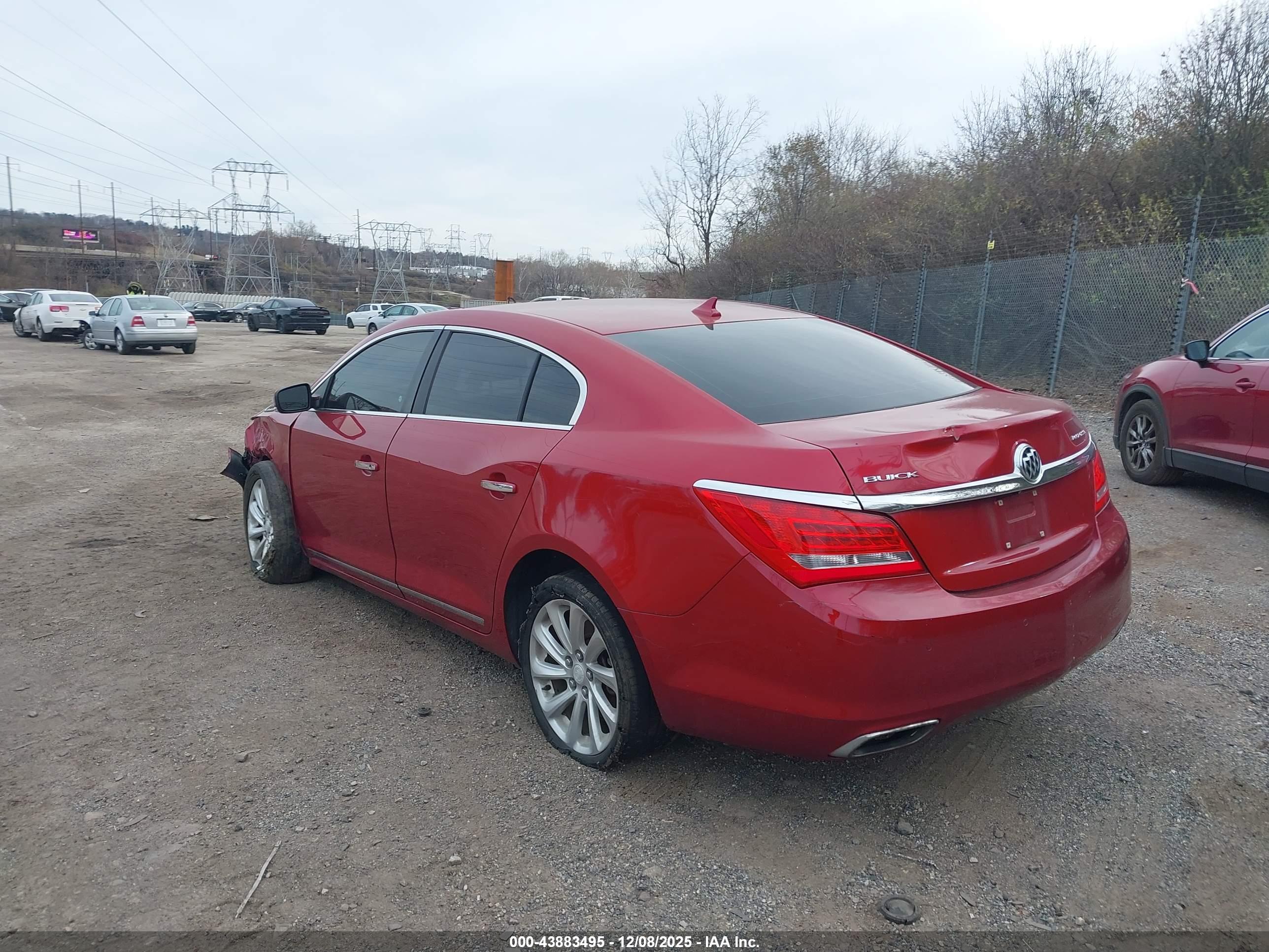BUICK LACROSSE image 3