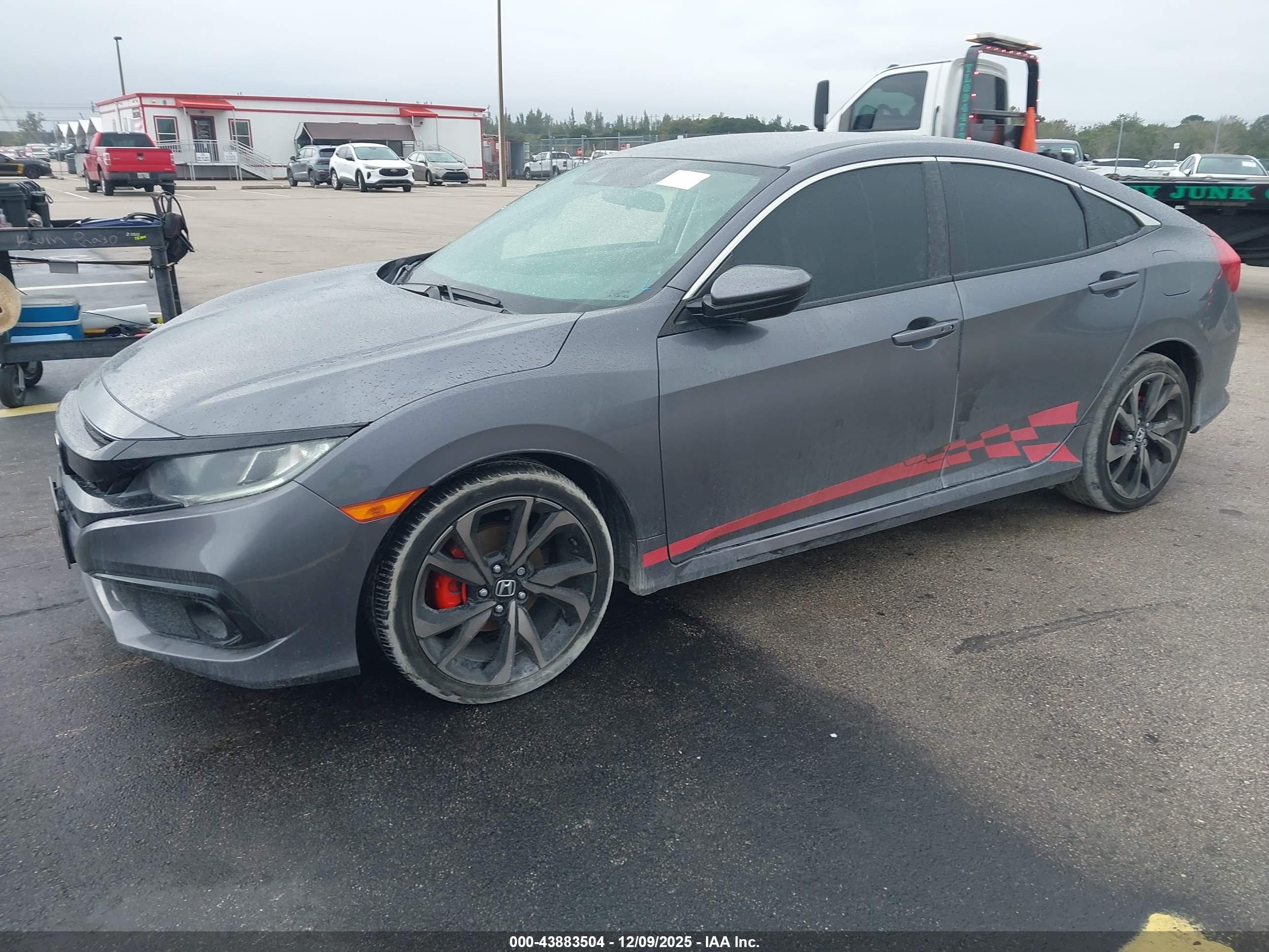 HONDA CIVIC image 2